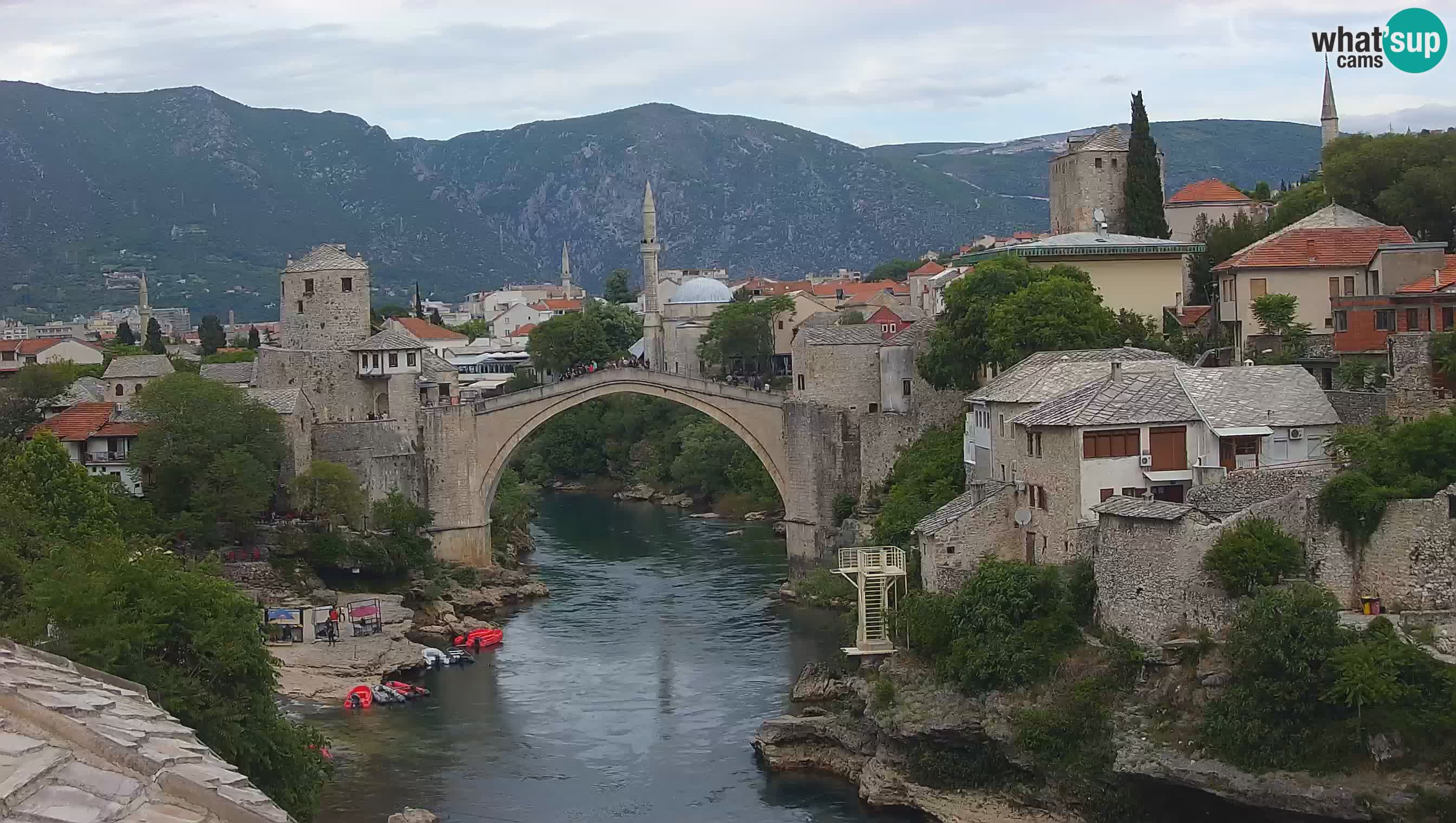 Cámara web de Mostar – El Viejo Puente sobre el río Neretva
