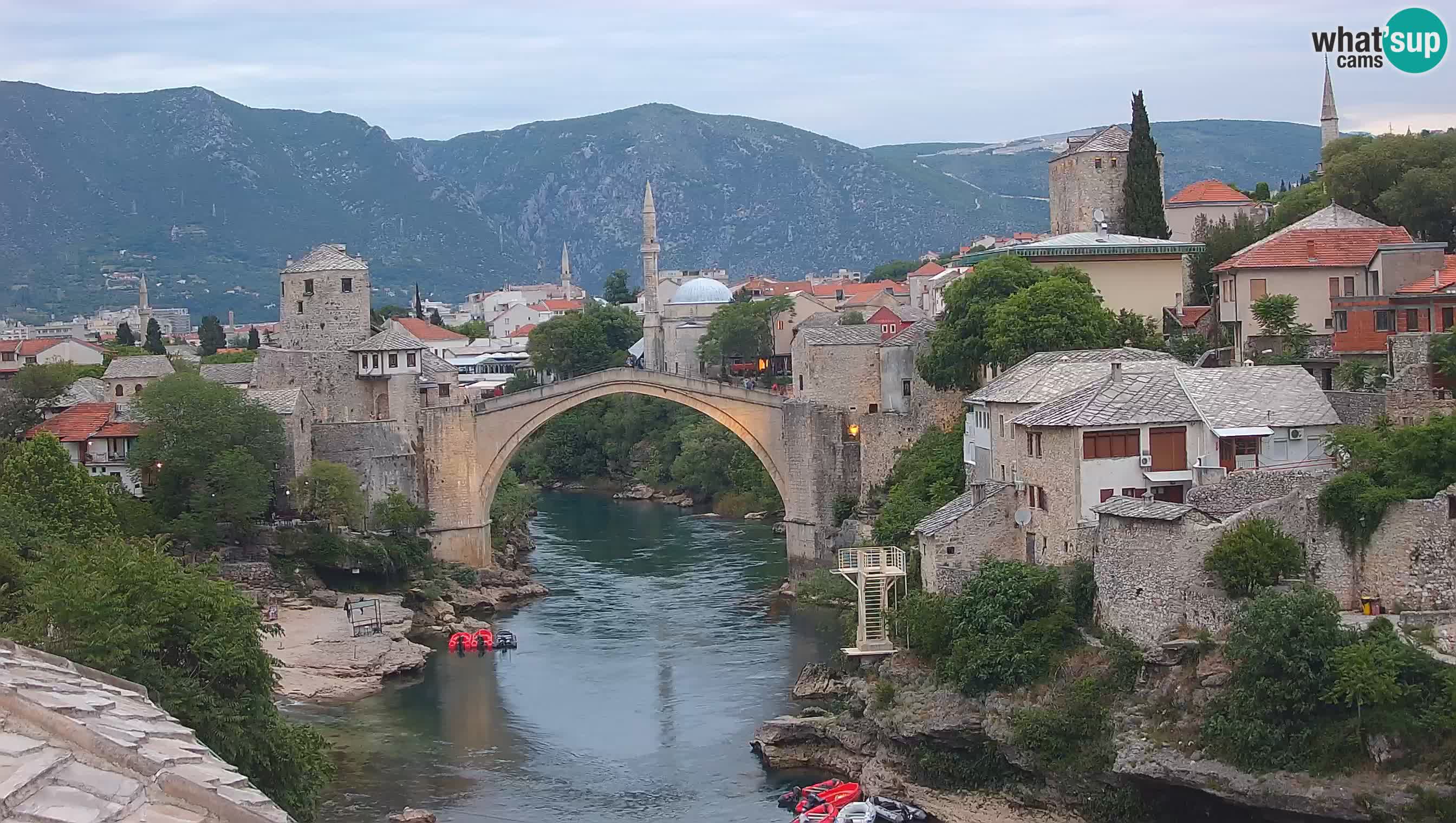 Cámara web de Mostar – El Viejo Puente sobre el río Neretva