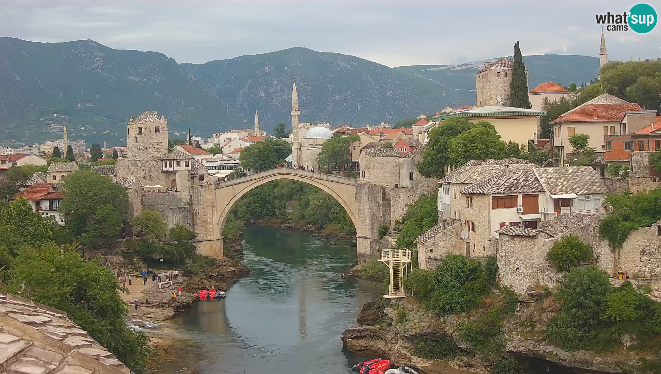 Cámara web de Mostar – El Viejo Puente sobre el río Neretva