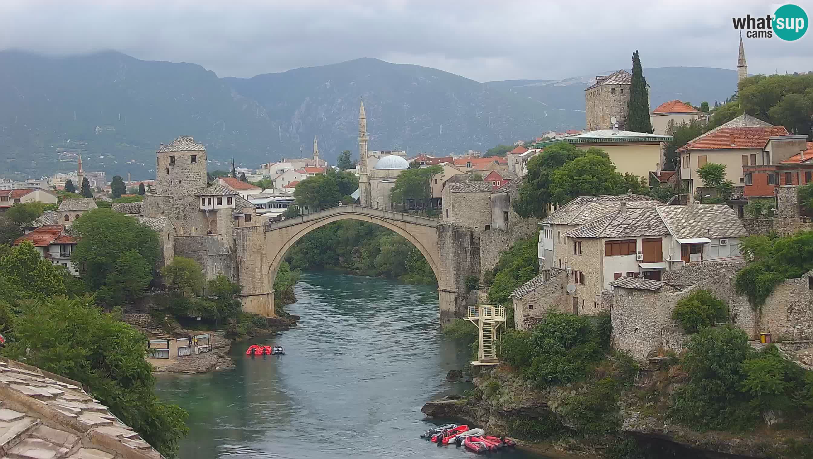 Cámara web de Mostar – El Viejo Puente sobre el río Neretva
