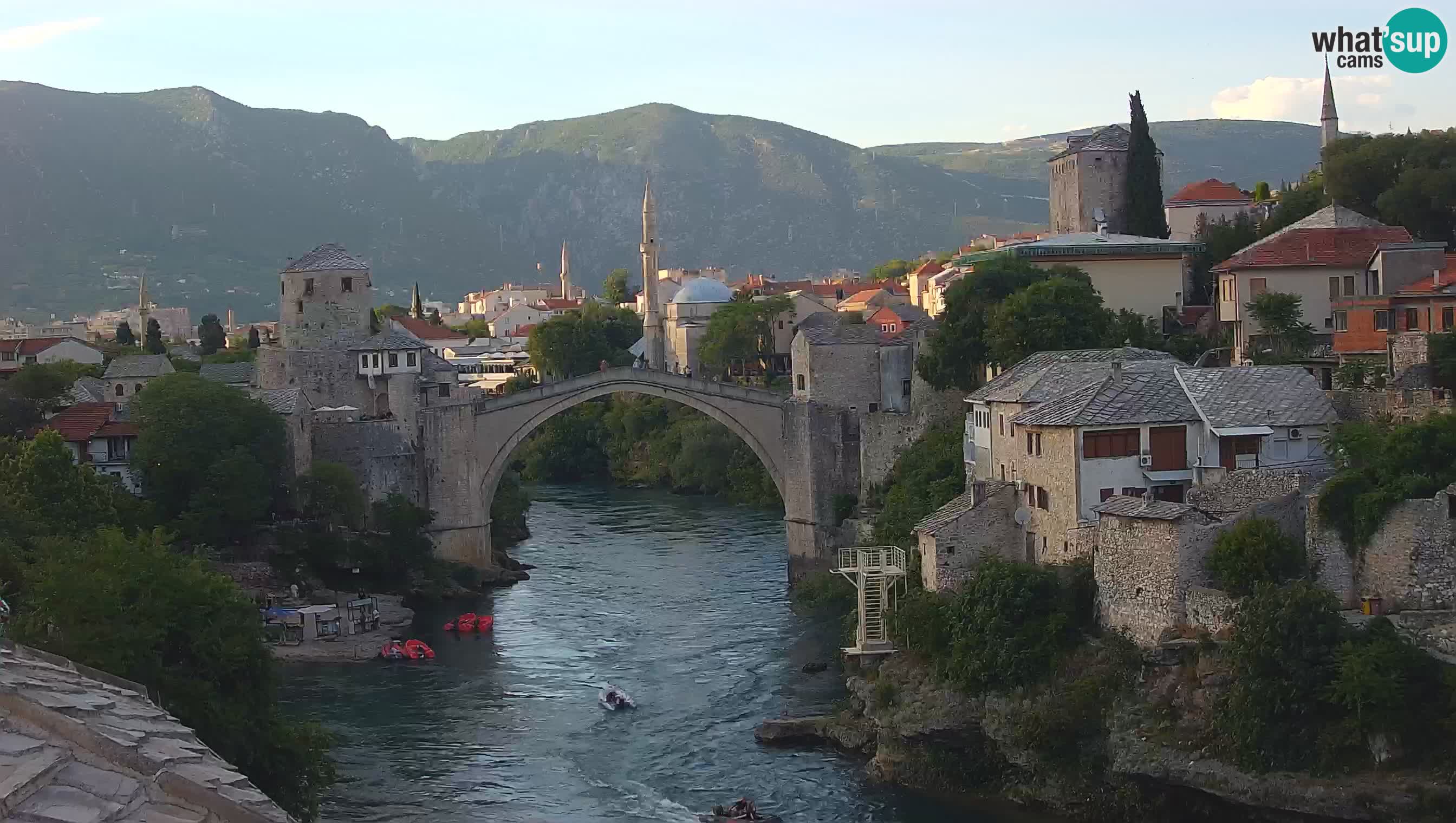 Cámara web de Mostar – El Viejo Puente sobre el río Neretva