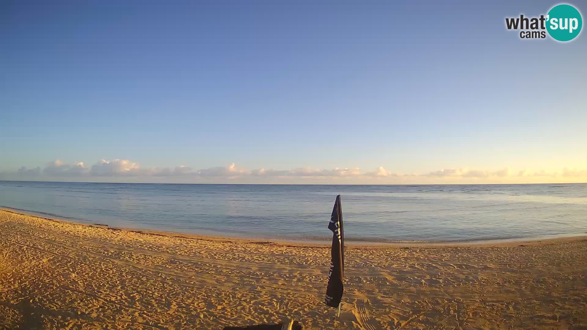 Spletna kamera Kite Buen Hombre Kiteboarding – plaža Buen Hombre – Monte Cristi – Dominikanska Republika
