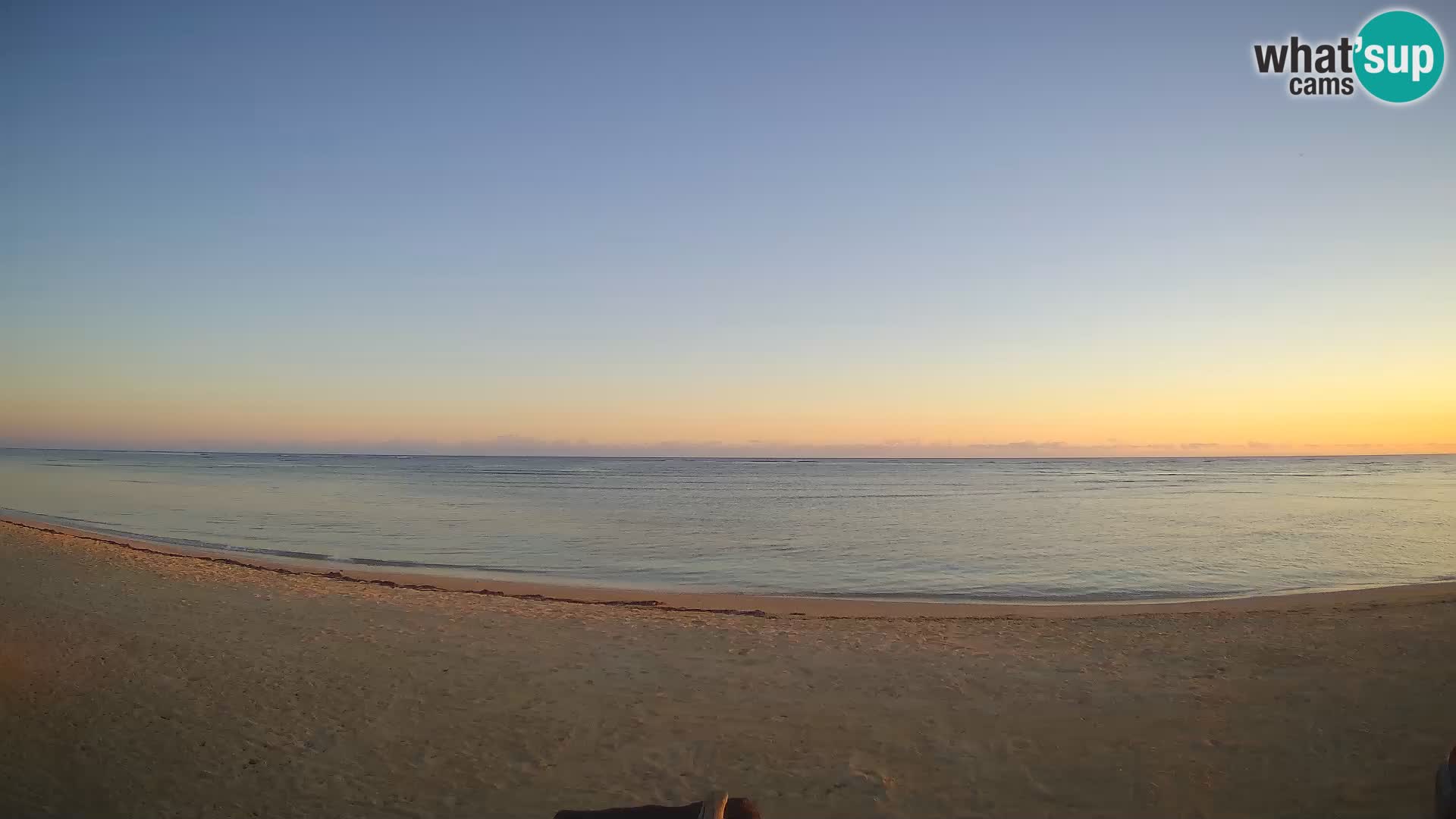 Caméra en direct de Kite Buen Hombre Kiteboarding – Plage Buen Hombre – Monte Cristi – République Dominicaine