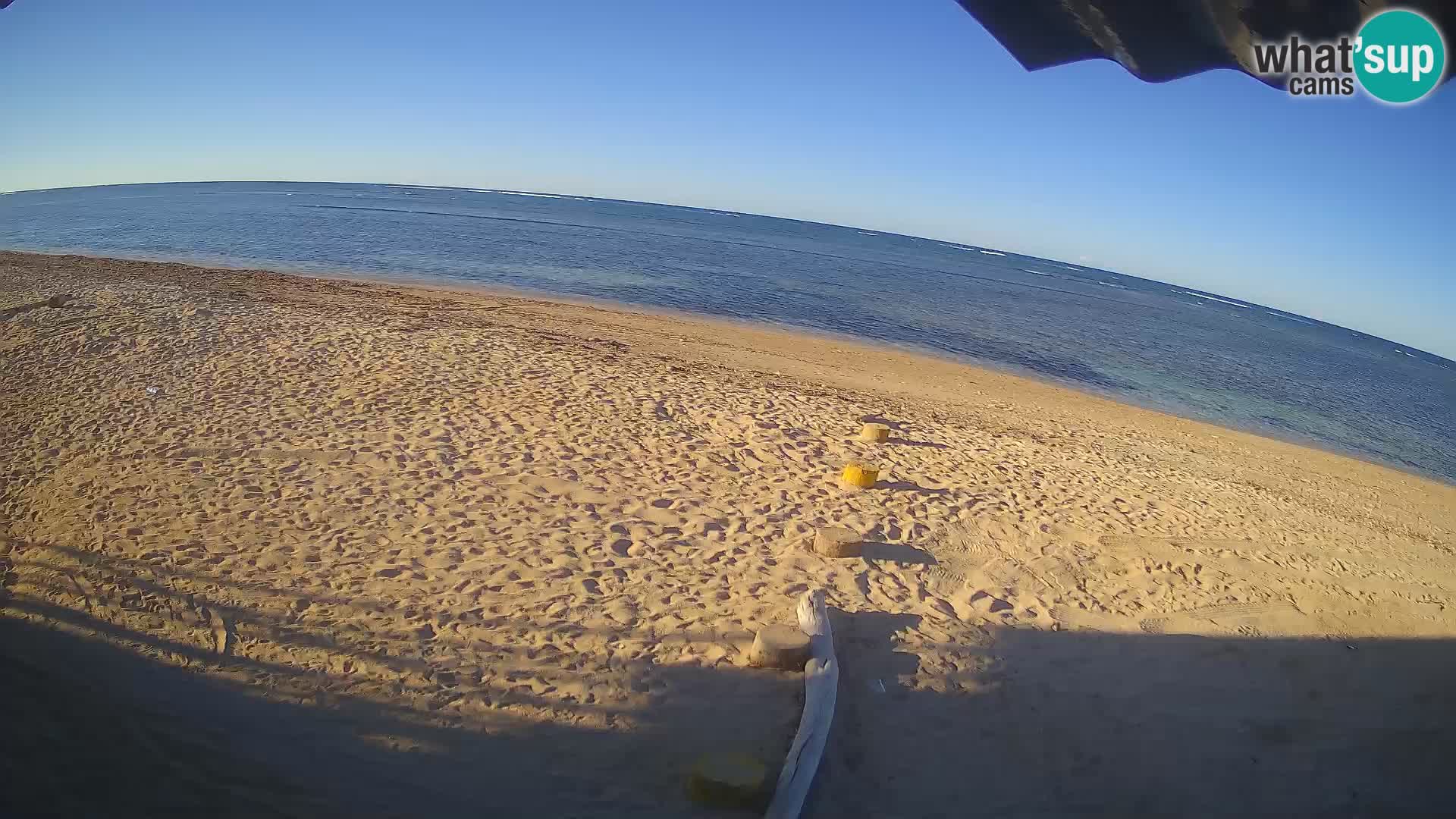 Caméra en direct de Kite Buen Hombre Kiteboarding – Plage Buen Hombre – Monte Cristi – République Dominicaine