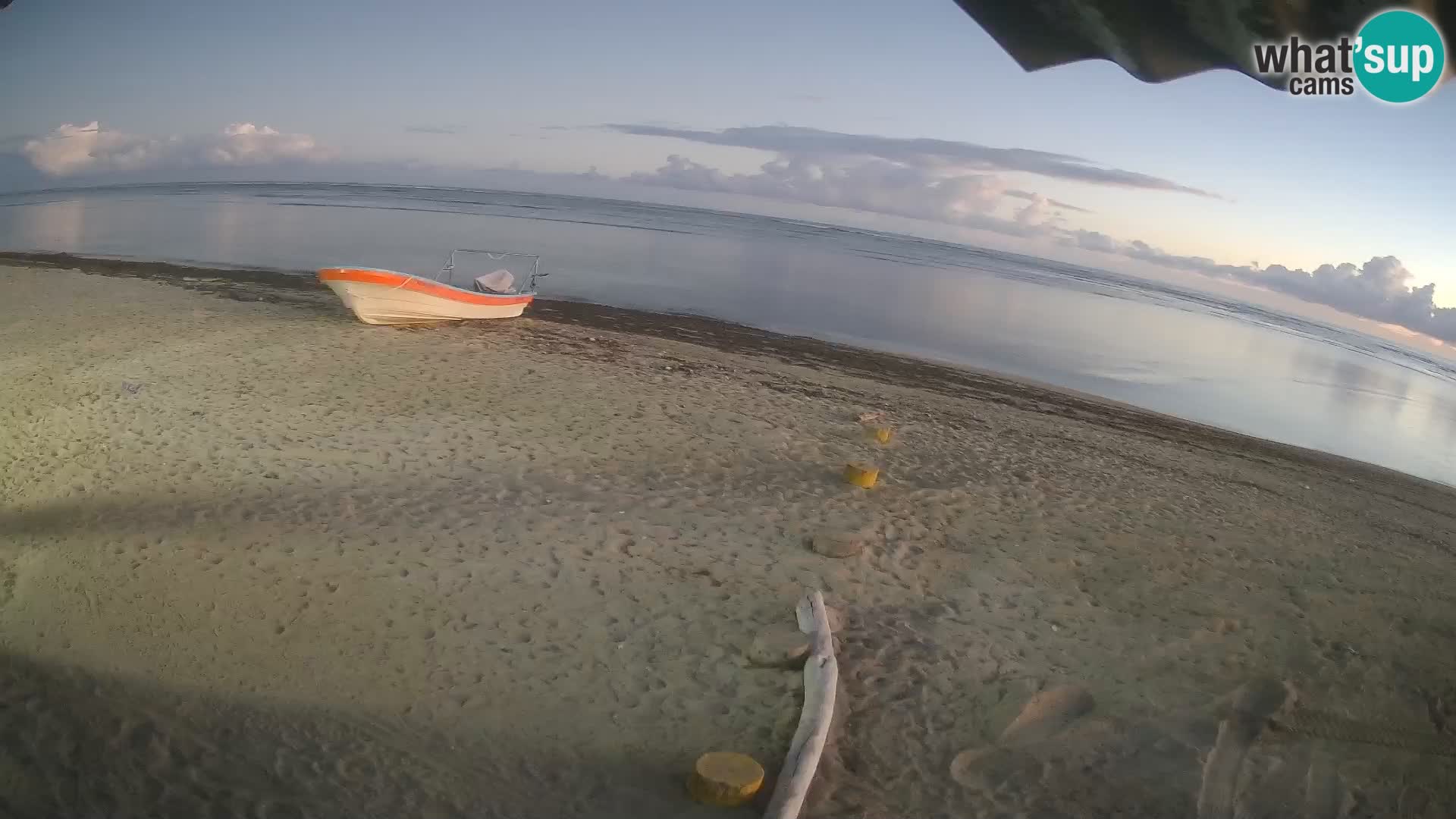 Cámara en Vivo Kite Buen Hombre Kiteboarding School – Playa Buen Hombre – Monte Cristi – República Dominicana