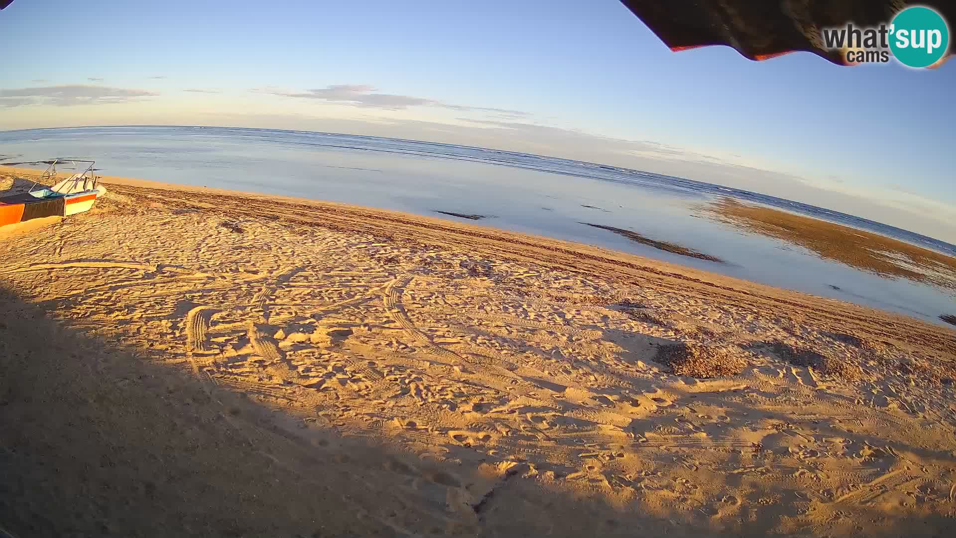 Cámara en Vivo Kite Buen Hombre Kiteboarding School – Playa Buen Hombre – Monte Cristi – República Dominicana