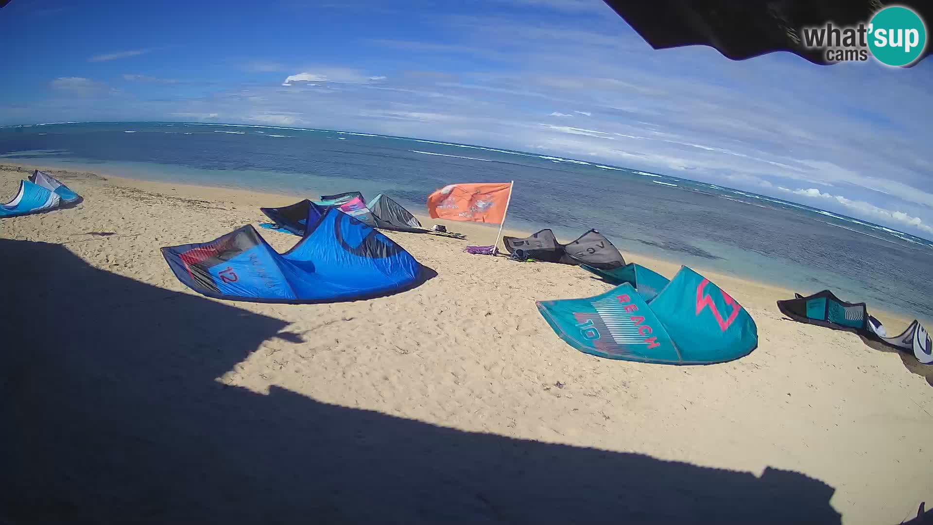 Web kamera Kite Buen Hombre Kiteboarding School – plaža Buen Hombre – Monte Cristi – Dominikanska Republika