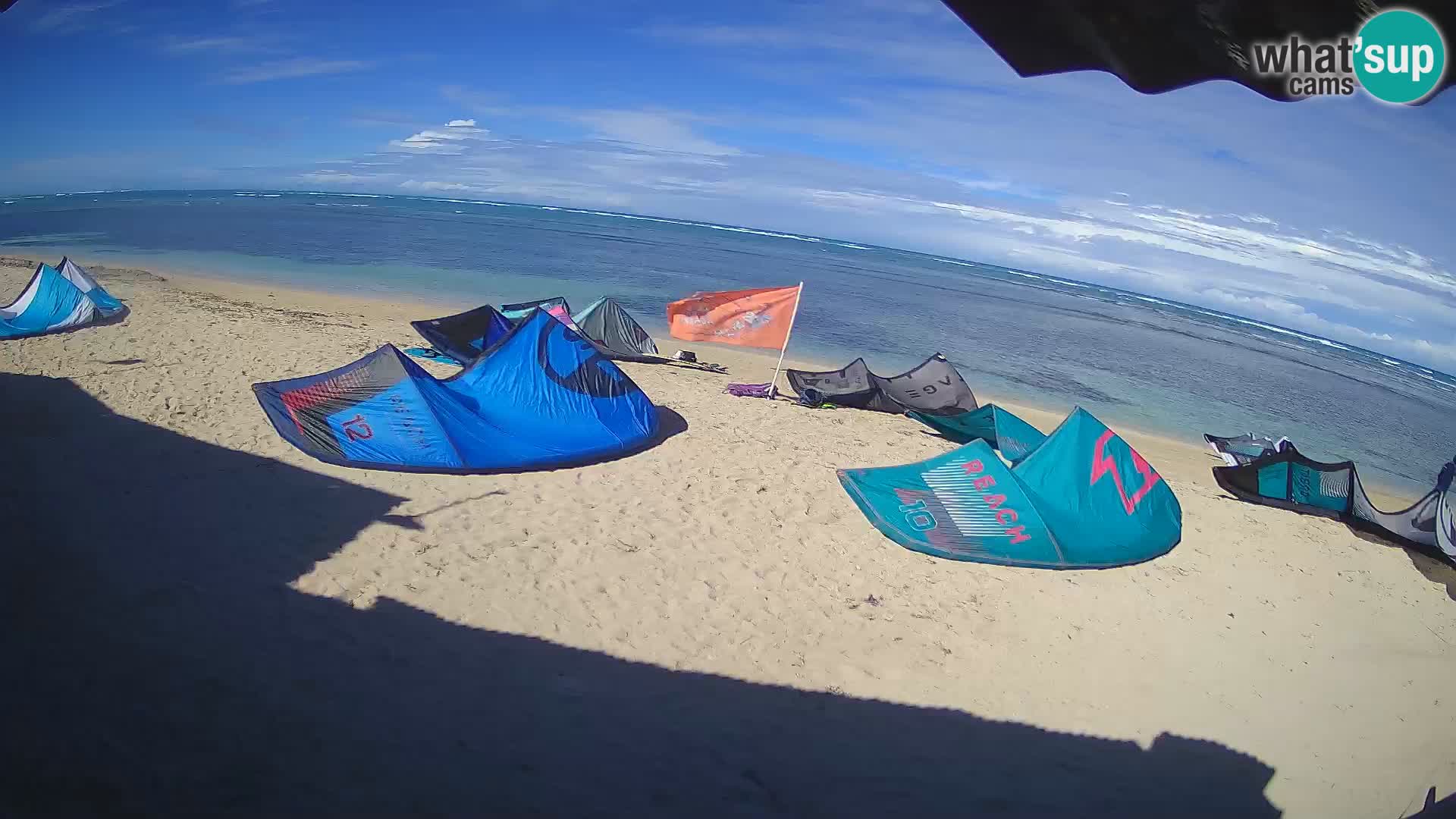 Cámara en Vivo Kite Buen Hombre Kiteboarding School – Playa Buen Hombre – Monte Cristi – República Dominicana