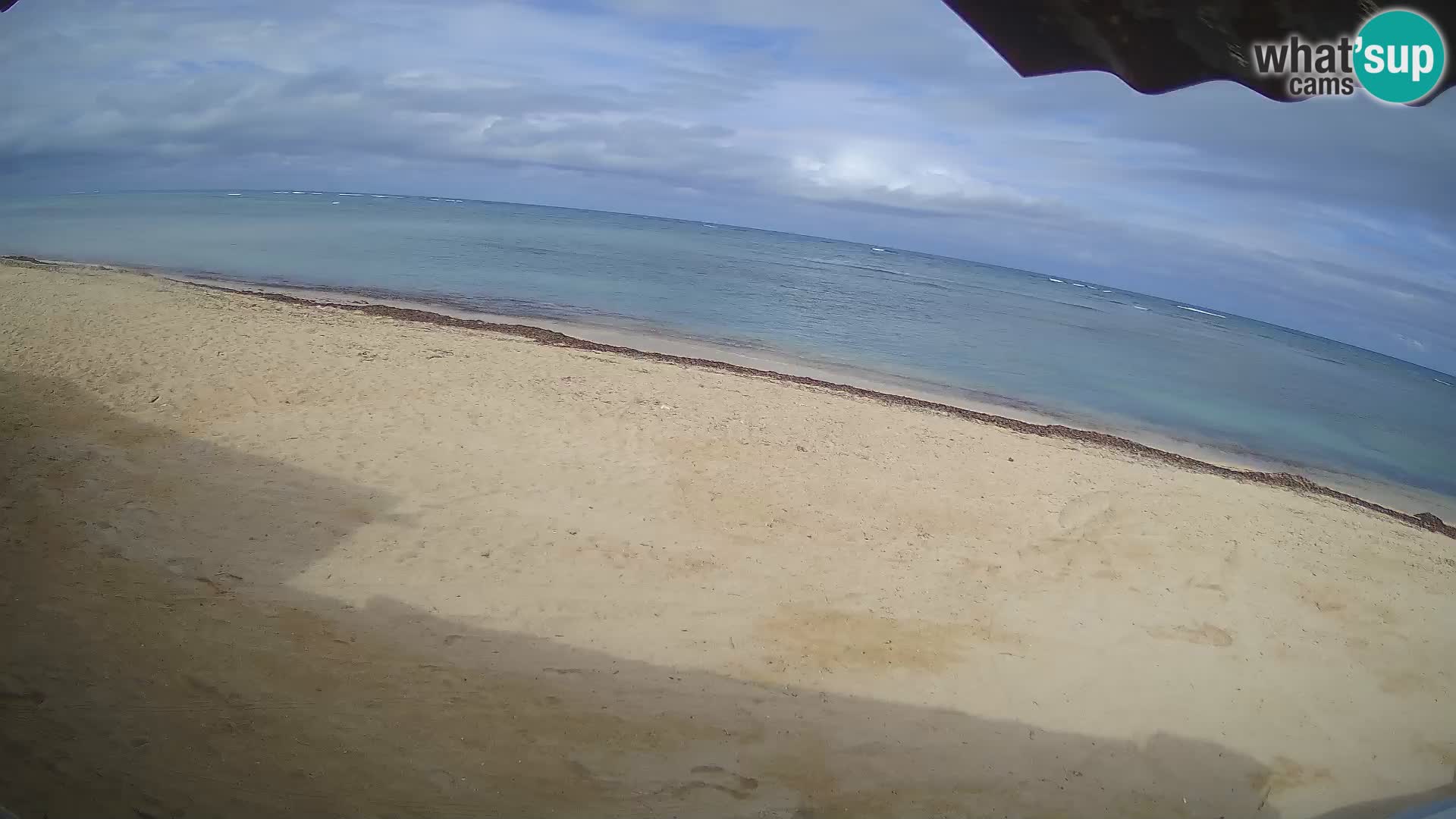 Caméra en direct de Kite Buen Hombre Kiteboarding – Plage Buen Hombre – Monte Cristi – République Dominicaine