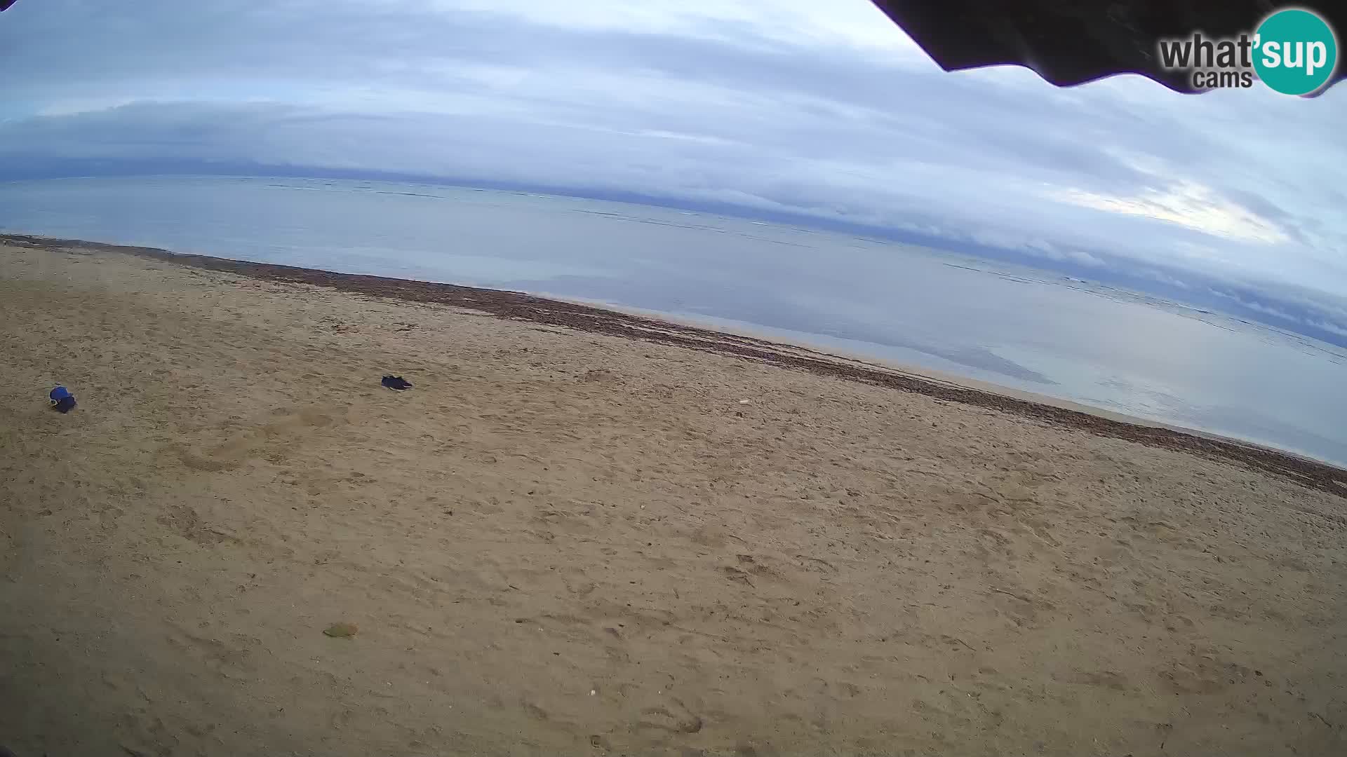 Caméra en direct de Kite Buen Hombre Kiteboarding – Plage Buen Hombre – Monte Cristi – République Dominicaine