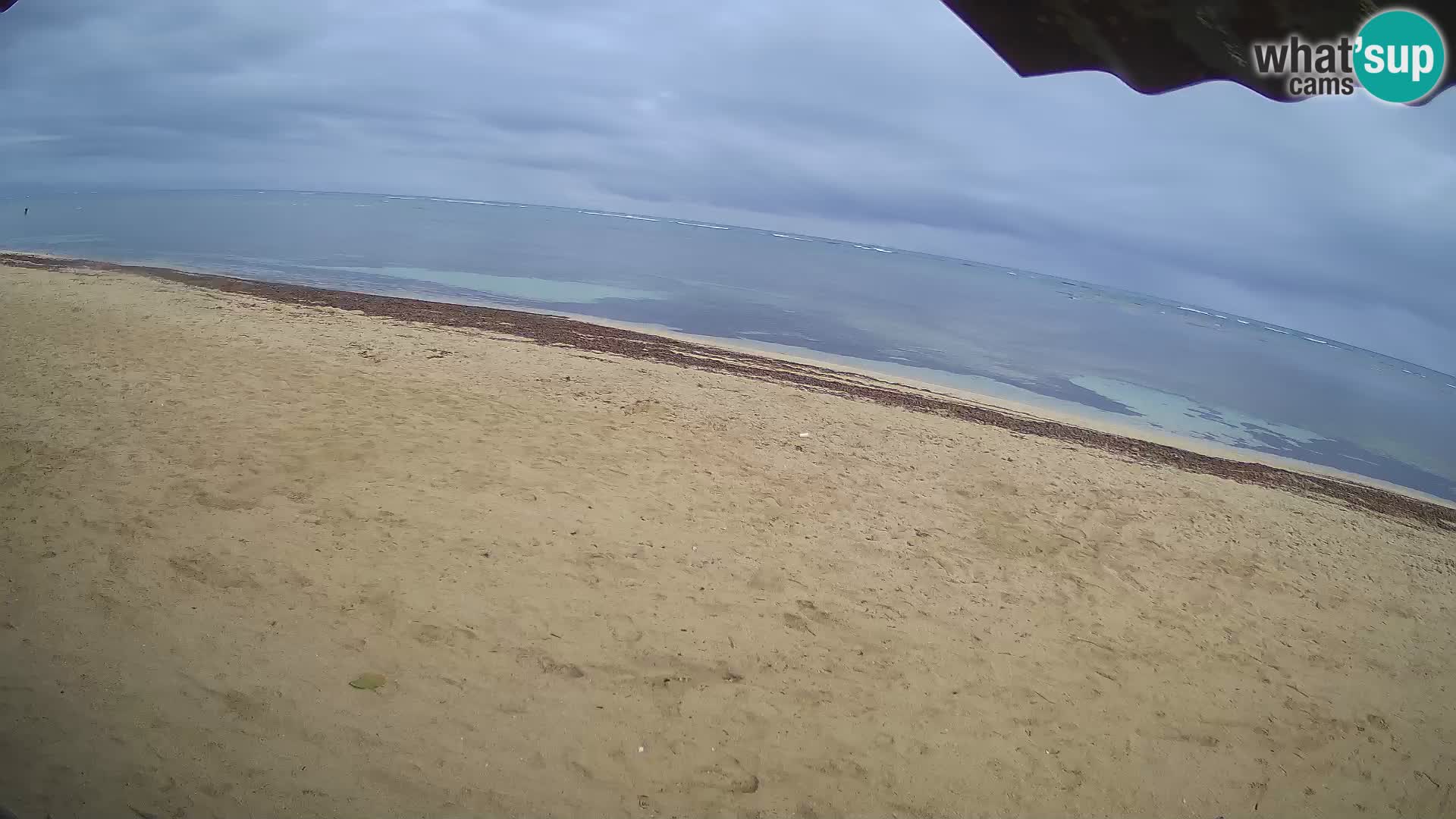 Caméra en direct de Kite Buen Hombre Kiteboarding – Plage Buen Hombre – Monte Cristi – République Dominicaine