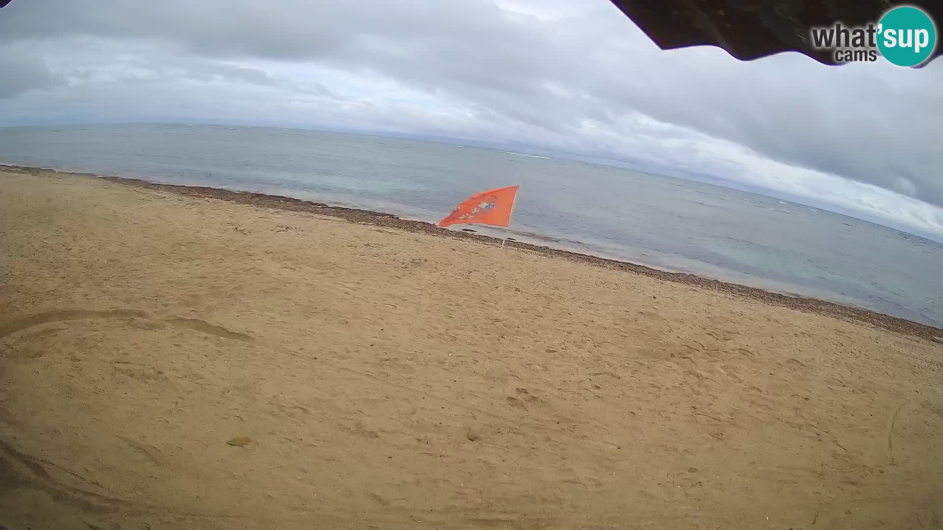 Caméra en direct de Kite Buen Hombre Kiteboarding – Plage Buen Hombre – Monte Cristi – République Dominicaine