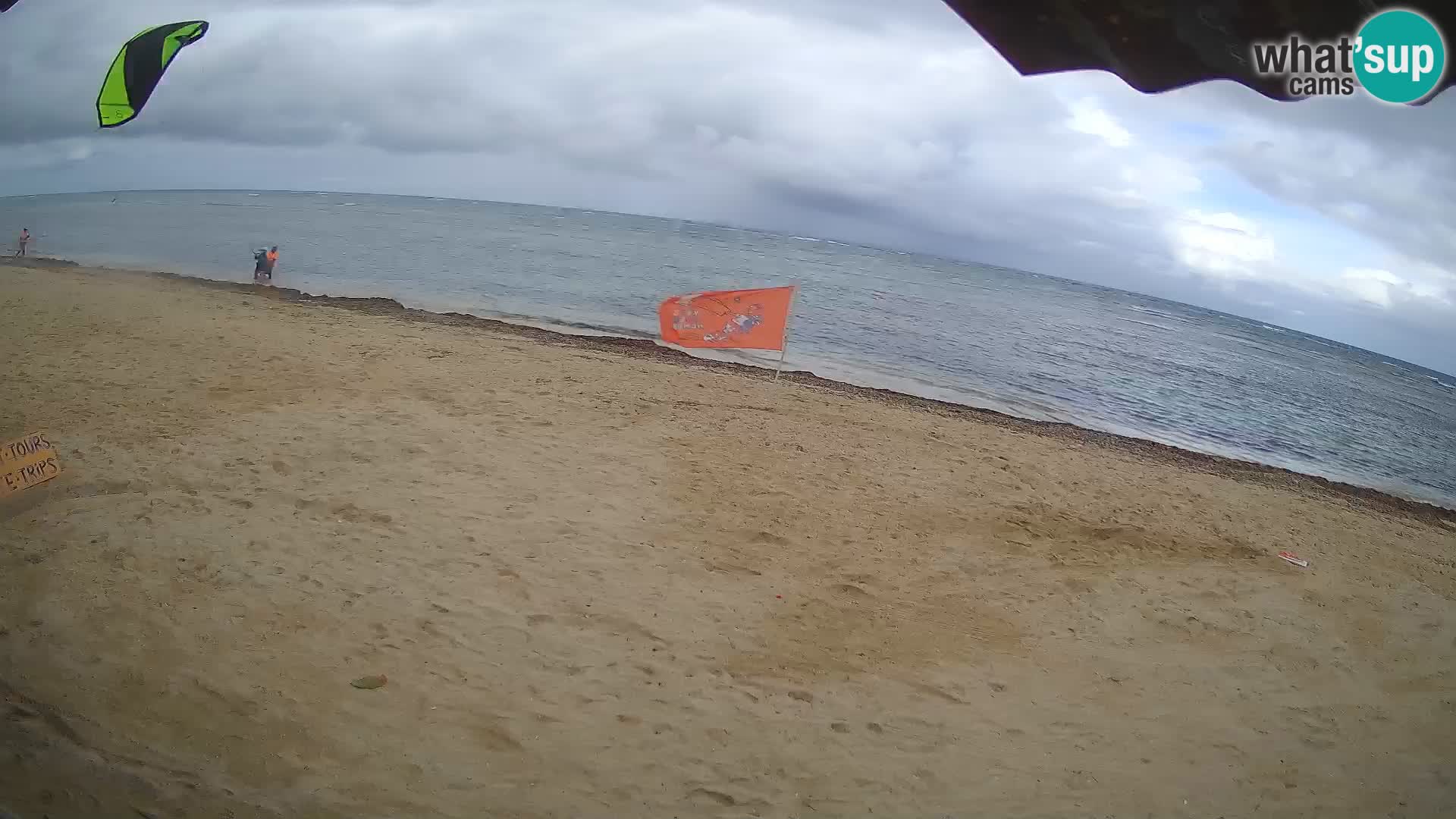 Caméra en direct de Kite Buen Hombre Kiteboarding – Plage Buen Hombre – Monte Cristi – République Dominicaine