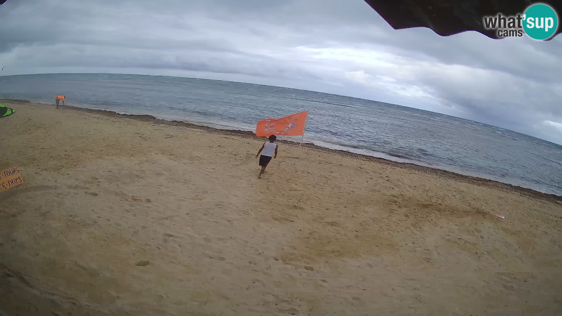 Caméra en direct de Kite Buen Hombre Kiteboarding – Plage Buen Hombre – Monte Cristi – République Dominicaine