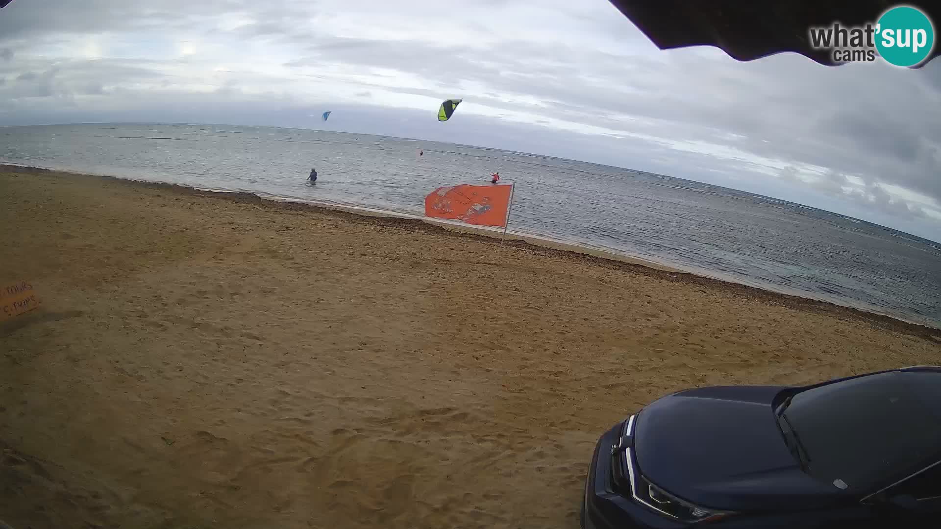 Caméra en direct de Kite Buen Hombre Kiteboarding – Plage Buen Hombre – Monte Cristi – République Dominicaine