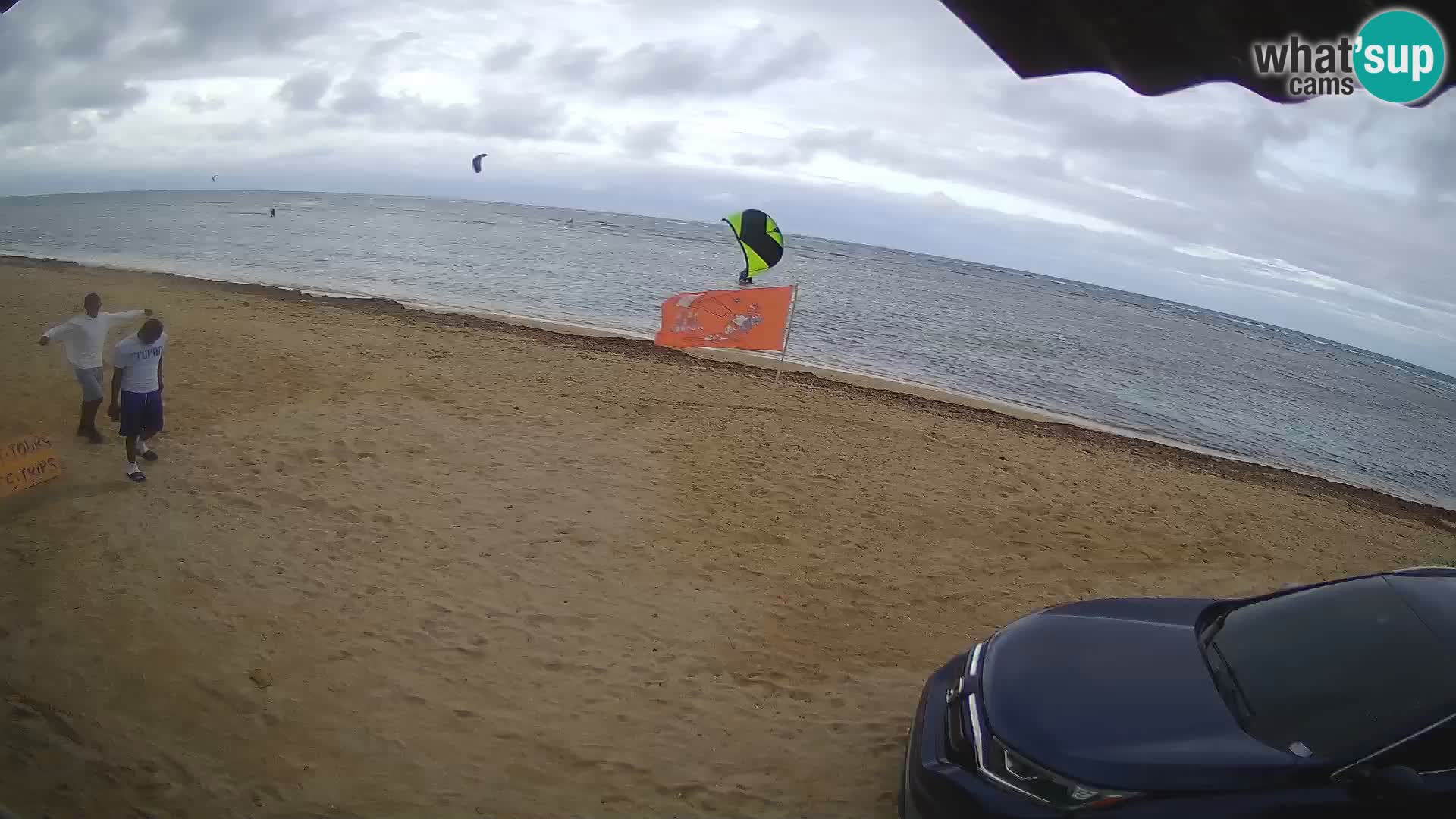 Caméra en direct de Kite Buen Hombre Kiteboarding – Plage Buen Hombre – Monte Cristi – République Dominicaine