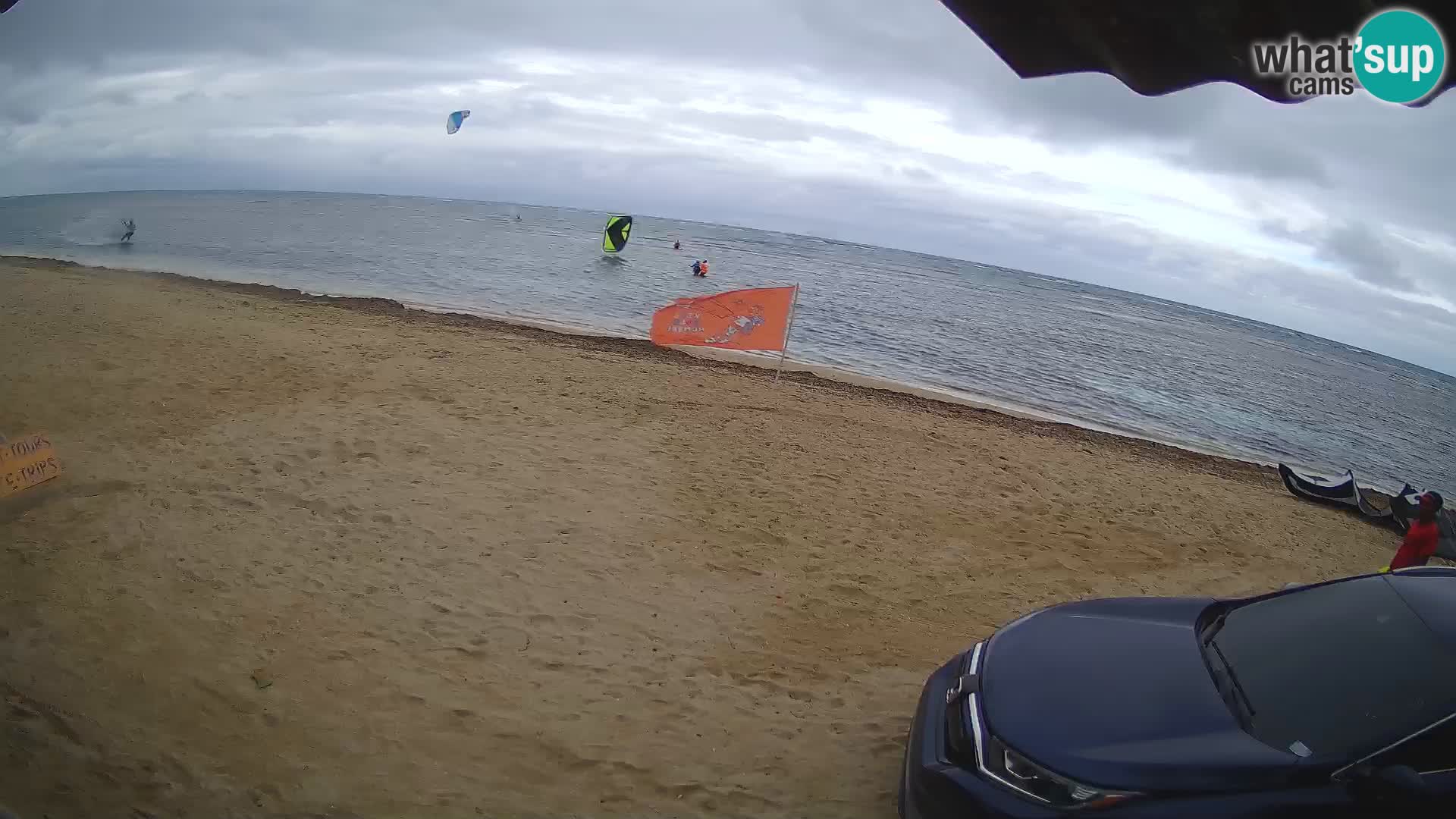 Caméra en direct de Kite Buen Hombre Kiteboarding – Plage Buen Hombre – Monte Cristi – République Dominicaine