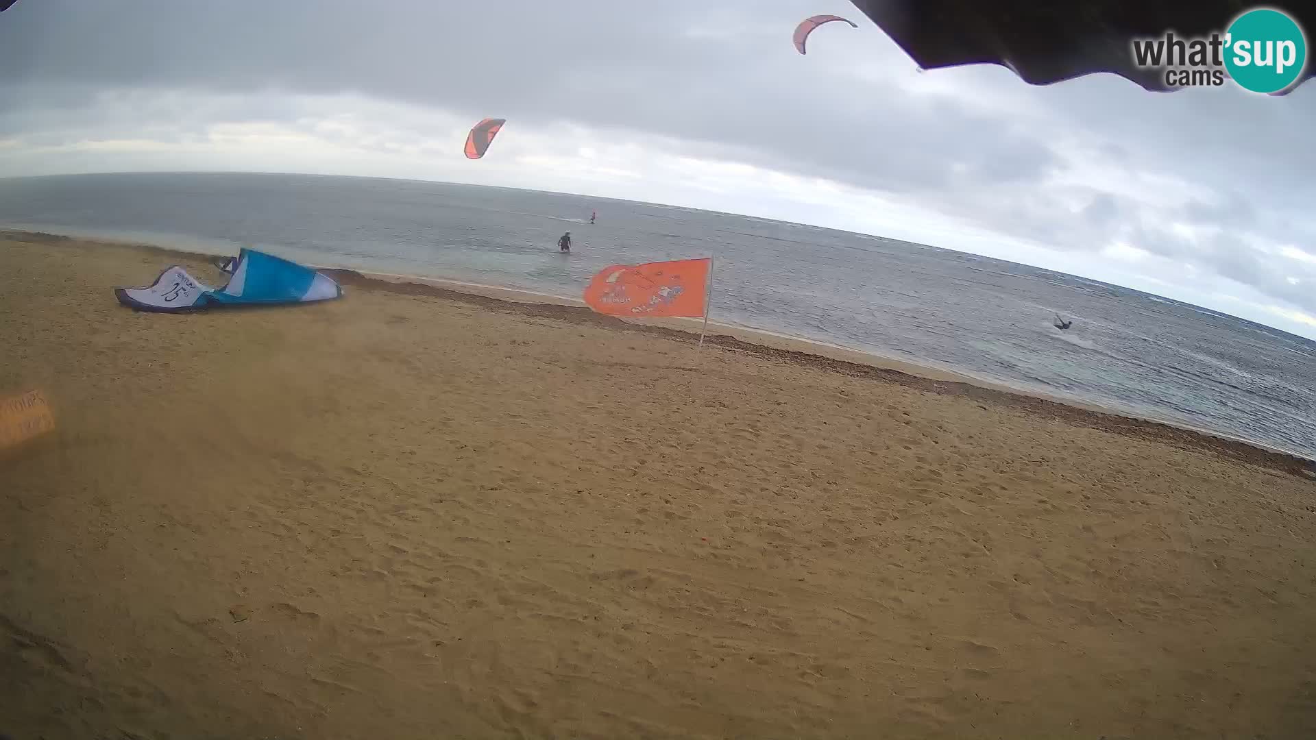 Web kamera Kite Buen Hombre Kiteboarding School – plaža Buen Hombre – Monte Cristi – Dominikanska Republika