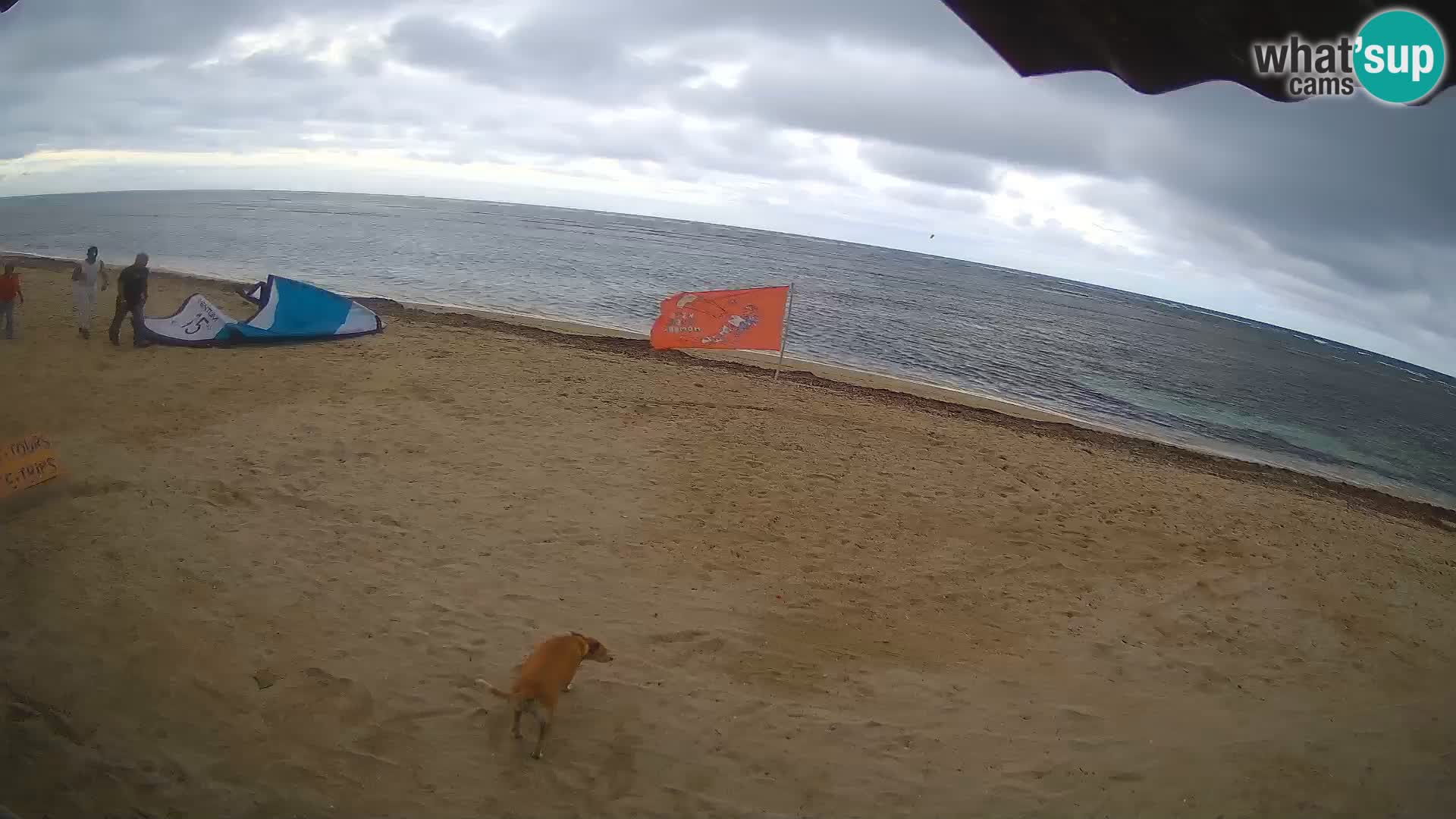 Caméra en direct de Kite Buen Hombre Kiteboarding – Plage Buen Hombre – Monte Cristi – République Dominicaine