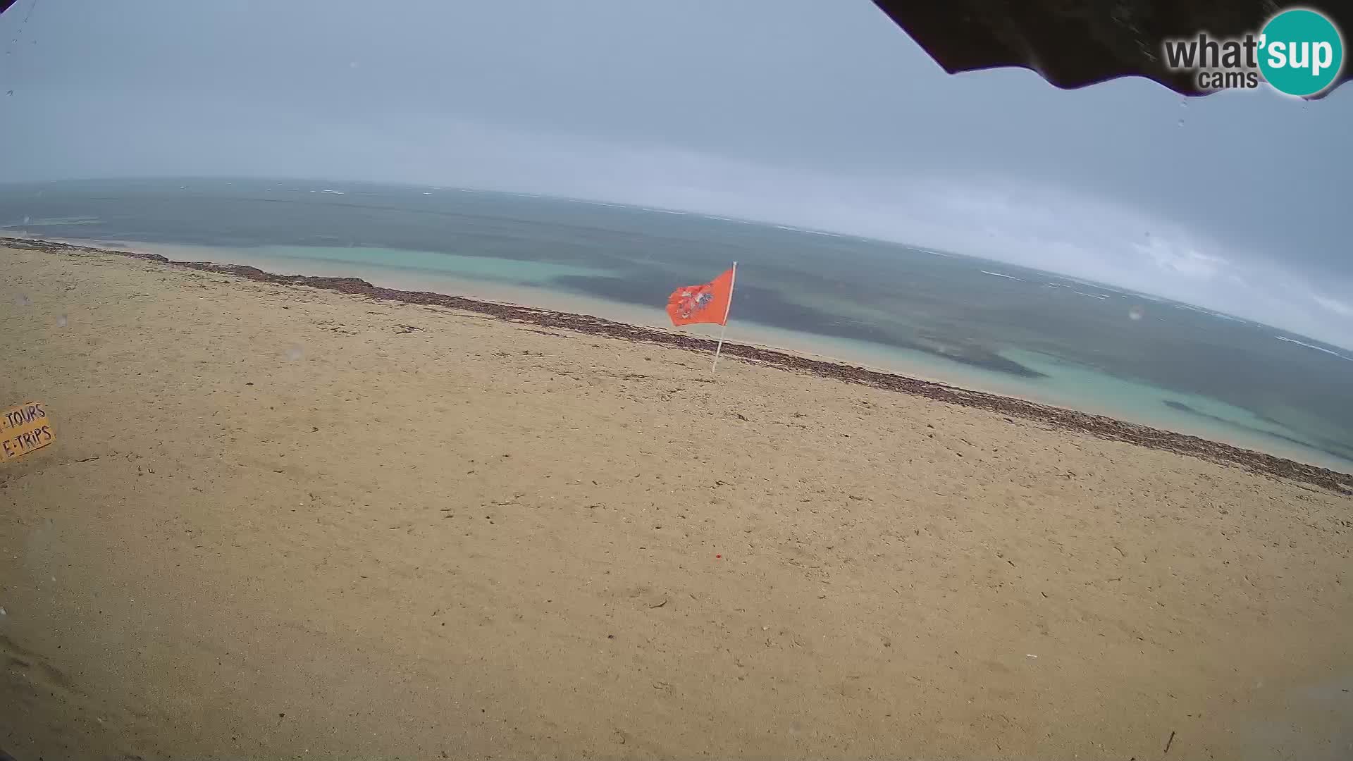 Caméra en direct de Kite Buen Hombre Kiteboarding – Plage Buen Hombre – Monte Cristi – République Dominicaine