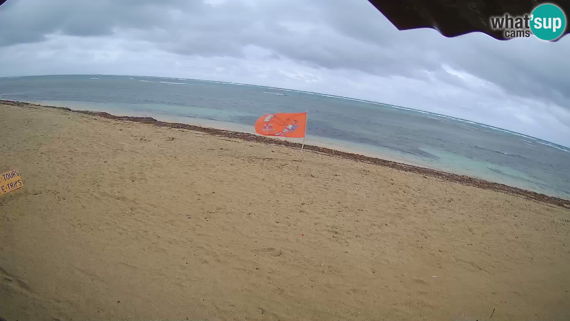 Caméra en direct de Kite Buen Hombre Kiteboarding – Plage Buen Hombre – Monte Cristi – République Dominicaine