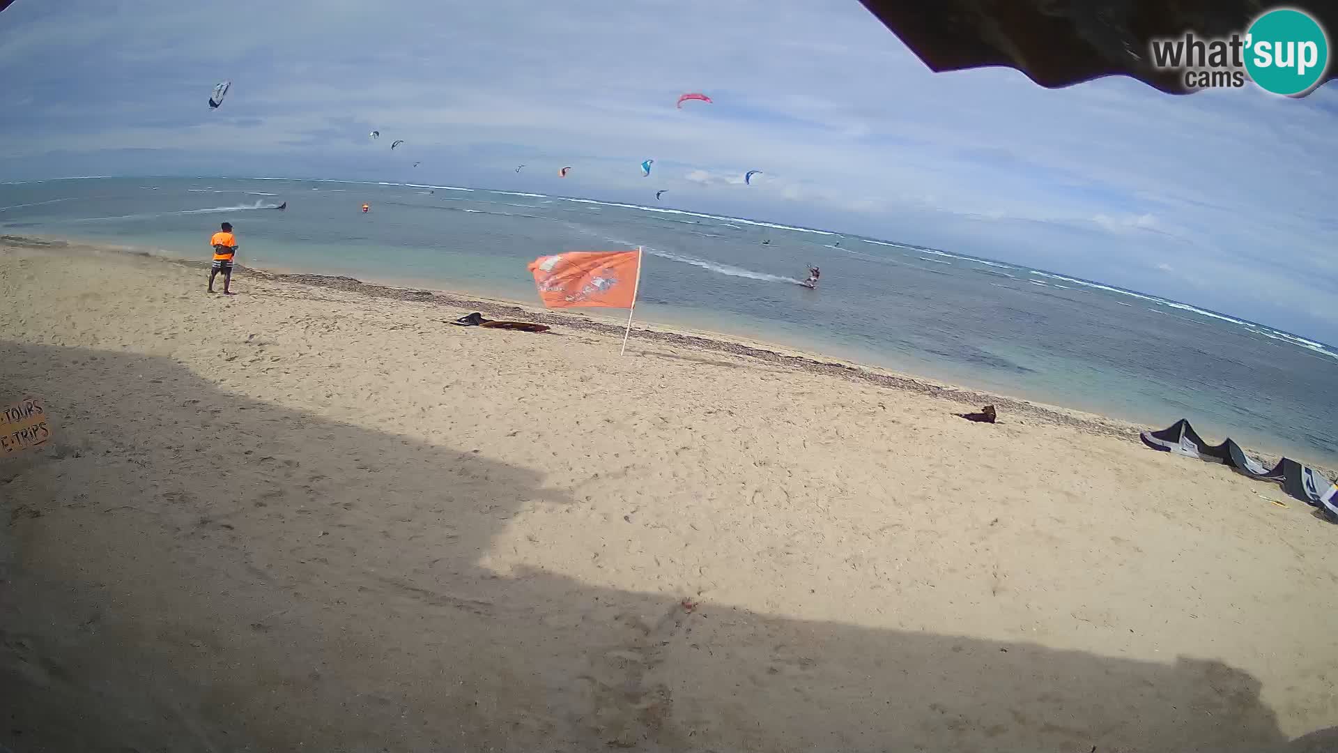 Spletna kamera Kite Buen Hombre Kiteboarding – plaža Buen Hombre – Monte Cristi – Dominikanska Republika