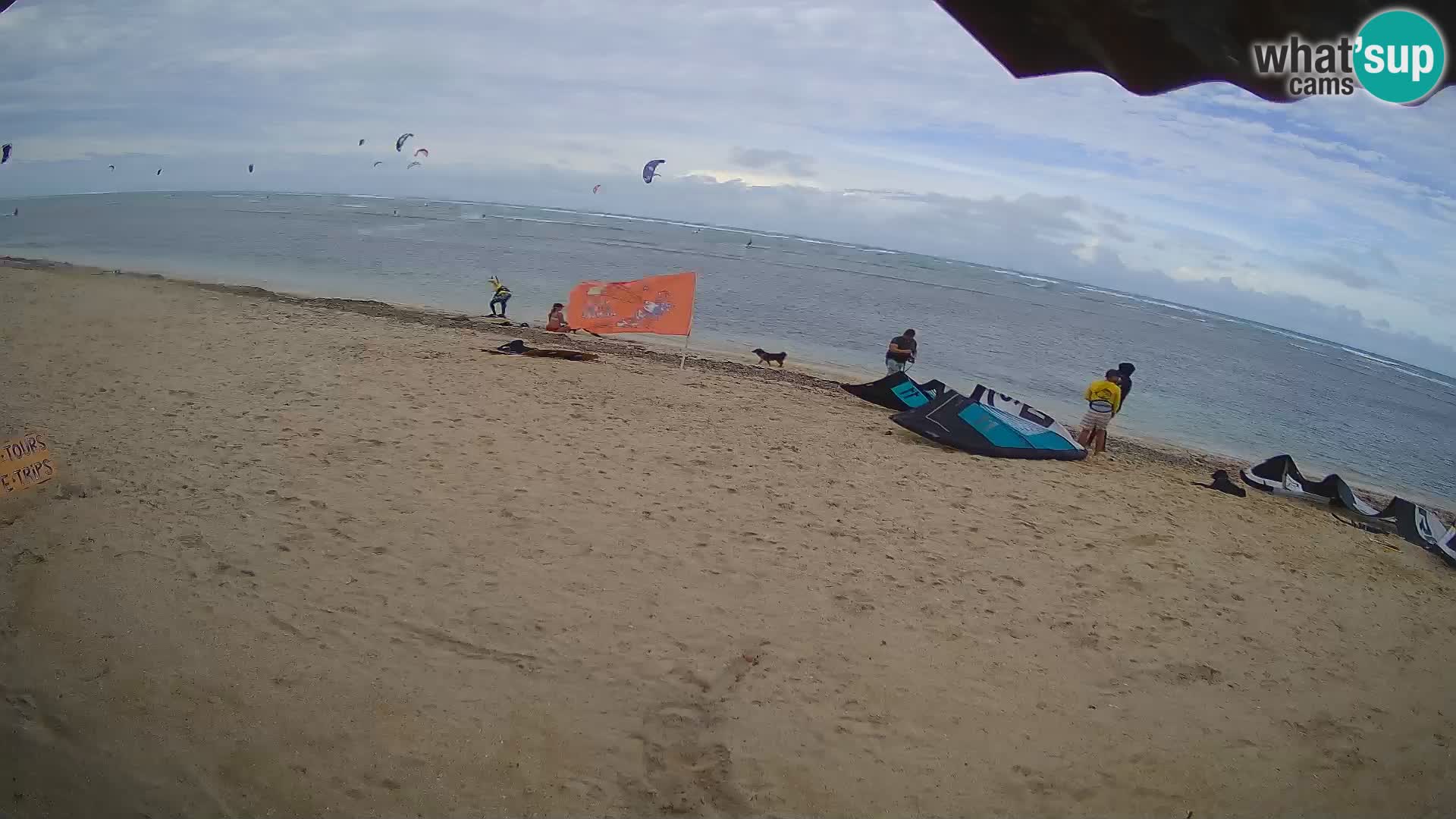 Spletna kamera Kite Buen Hombre Kiteboarding – plaža Buen Hombre – Monte Cristi – Dominikanska Republika