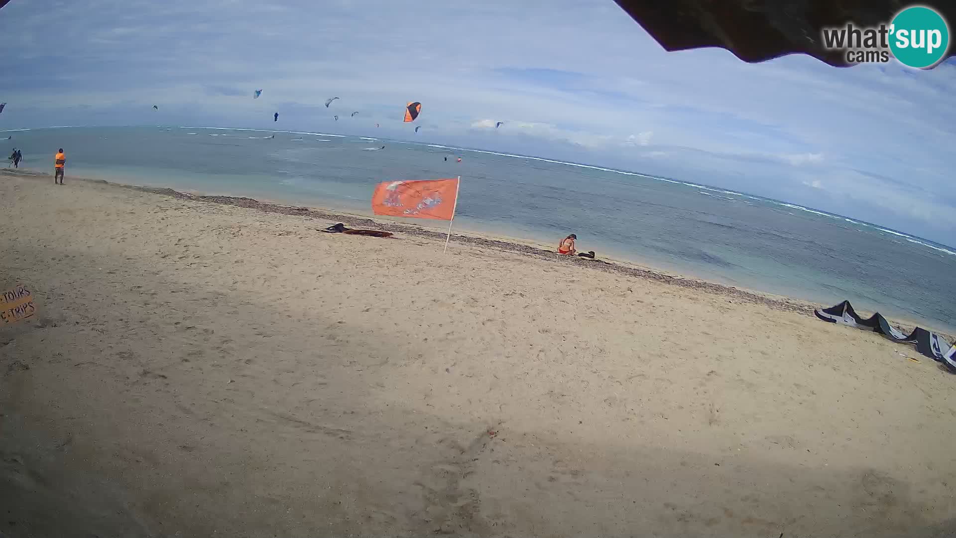 Spletna kamera Kite Buen Hombre Kiteboarding – plaža Buen Hombre – Monte Cristi – Dominikanska Republika