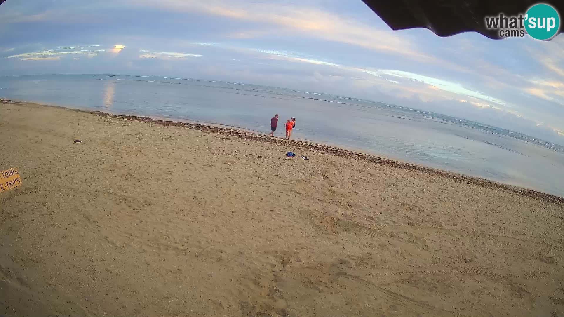 Caméra en direct de Kite Buen Hombre Kiteboarding – Plage Buen Hombre – Monte Cristi – République Dominicaine