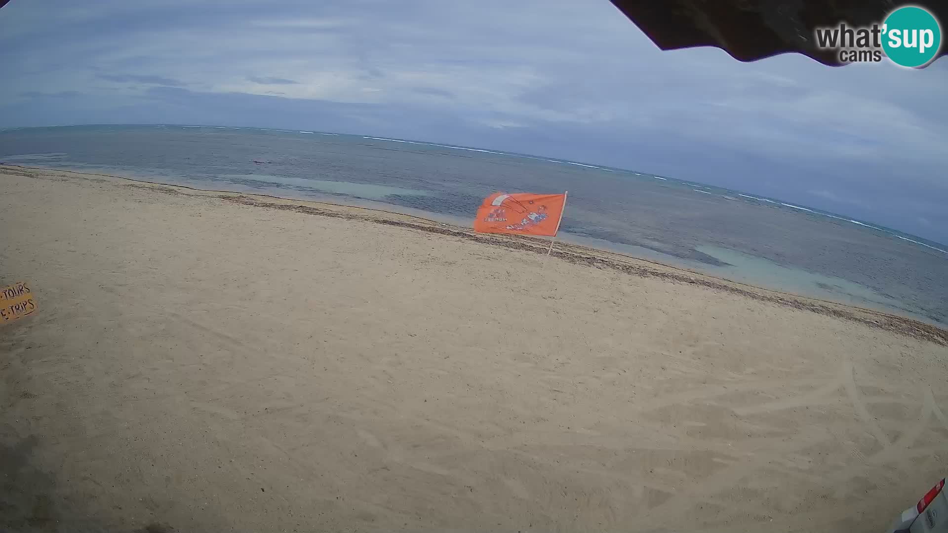 Caméra en direct de Kite Buen Hombre Kiteboarding – Plage Buen Hombre – Monte Cristi – République Dominicaine