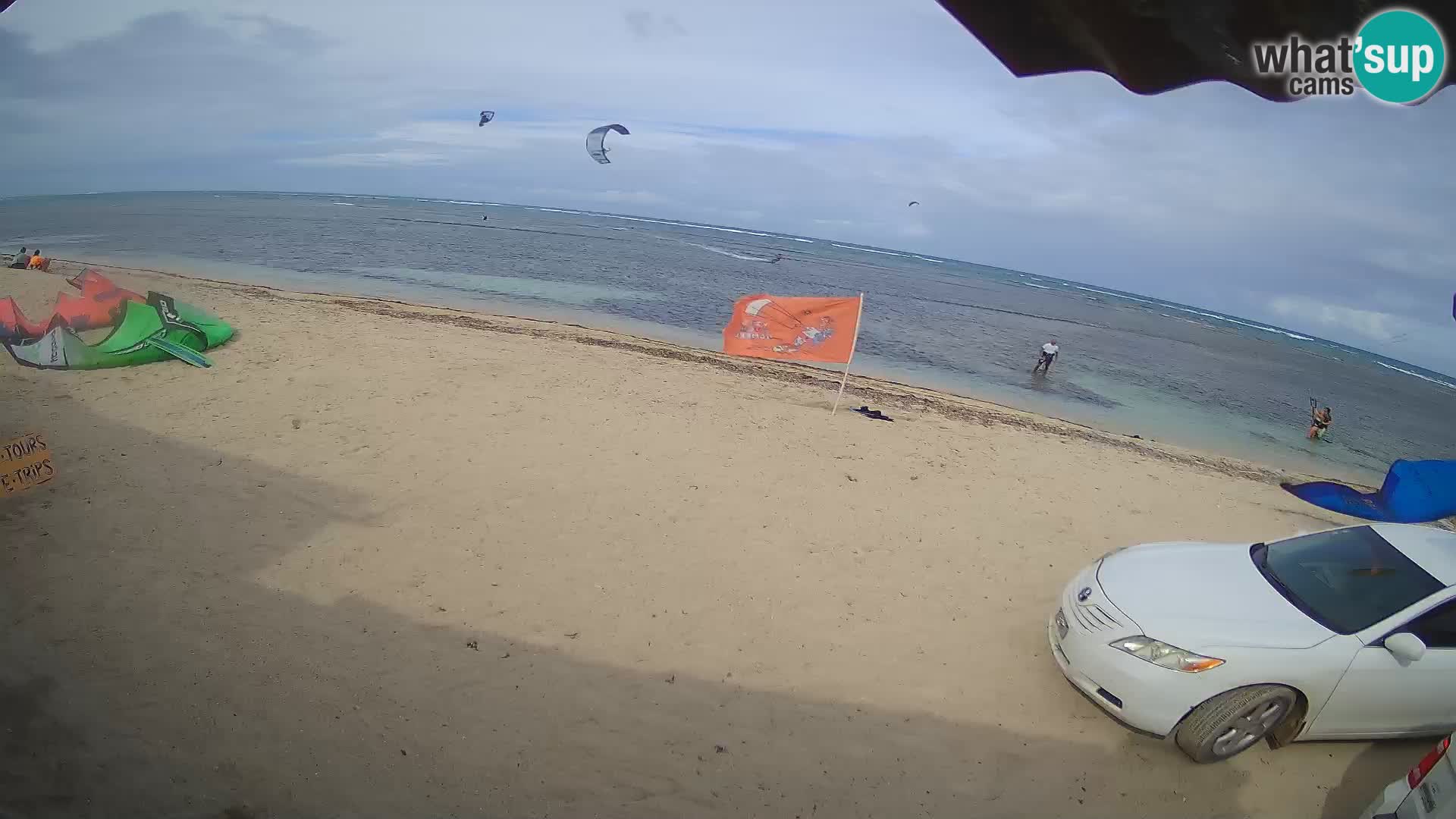 Cámara en Vivo Kite Buen Hombre Kiteboarding School – Playa Buen Hombre – Monte Cristi – República Dominicana