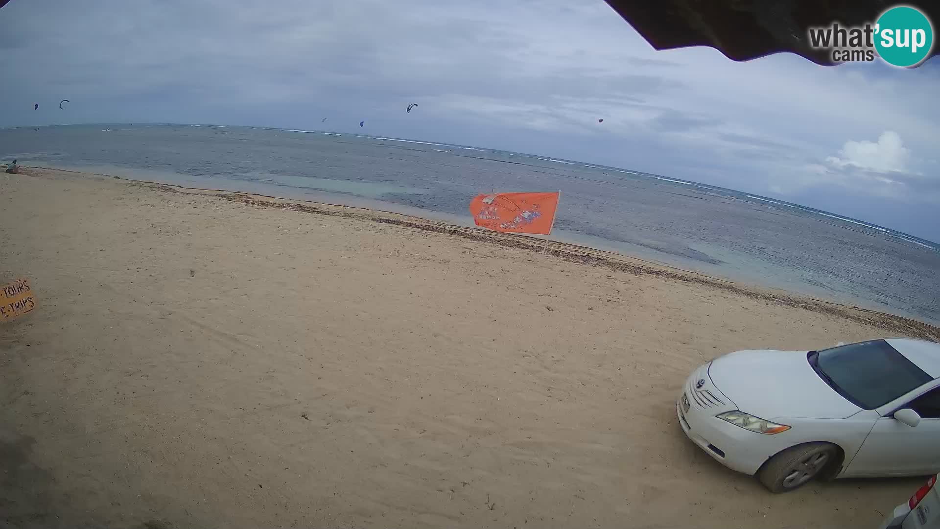 Cámara en Vivo Kite Buen Hombre Kiteboarding School – Playa Buen Hombre – Monte Cristi – República Dominicana