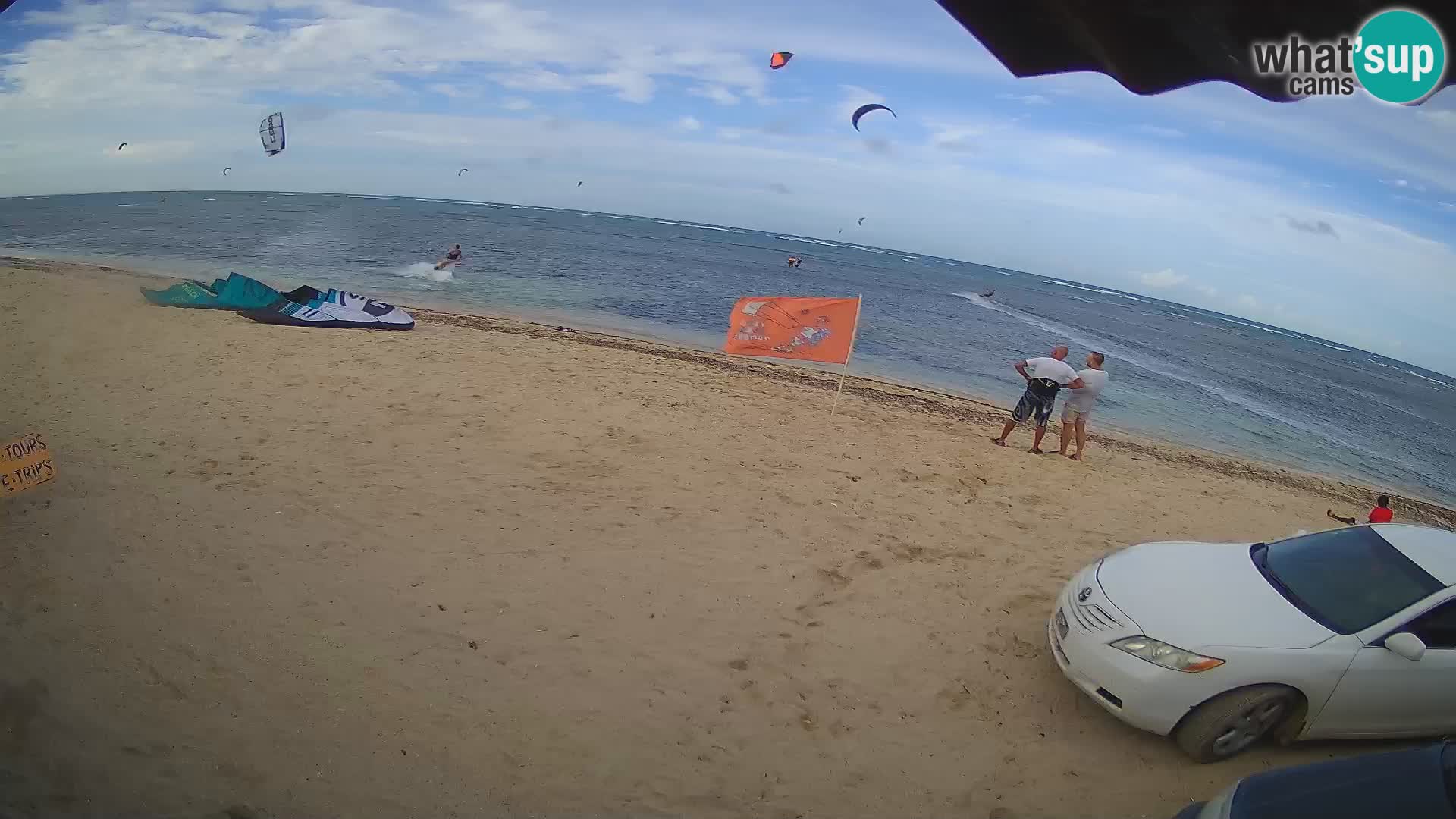 Web kamera Kite Buen Hombre Kiteboarding School – plaža Buen Hombre – Monte Cristi – Dominikanska Republika