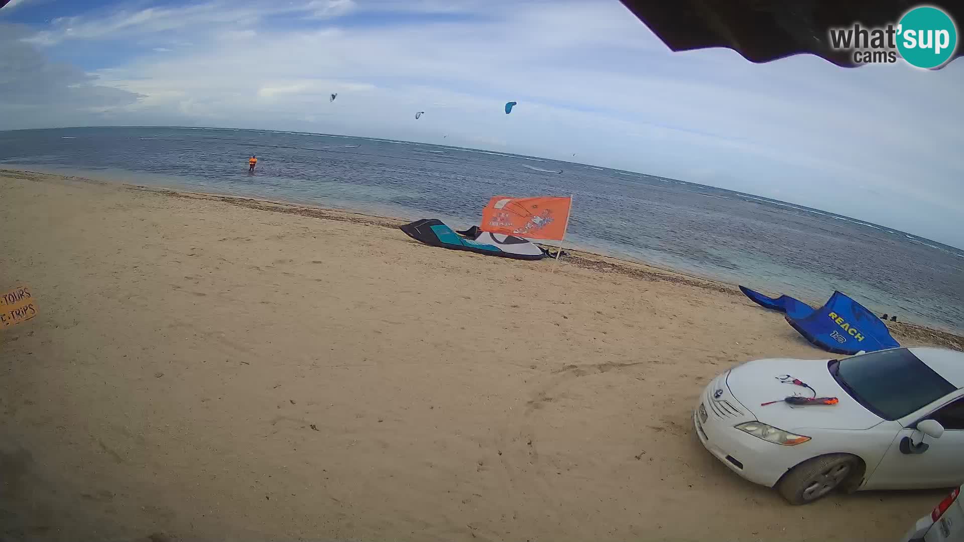 Cámara en Vivo Kite Buen Hombre Kiteboarding School – Playa Buen Hombre – Monte Cristi – República Dominicana