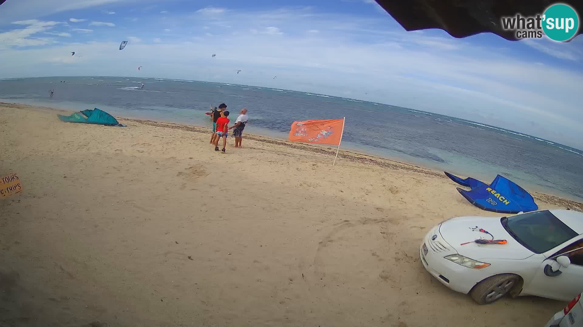 Cámara en Vivo Kite Buen Hombre Kiteboarding School – Playa Buen Hombre – Monte Cristi – República Dominicana