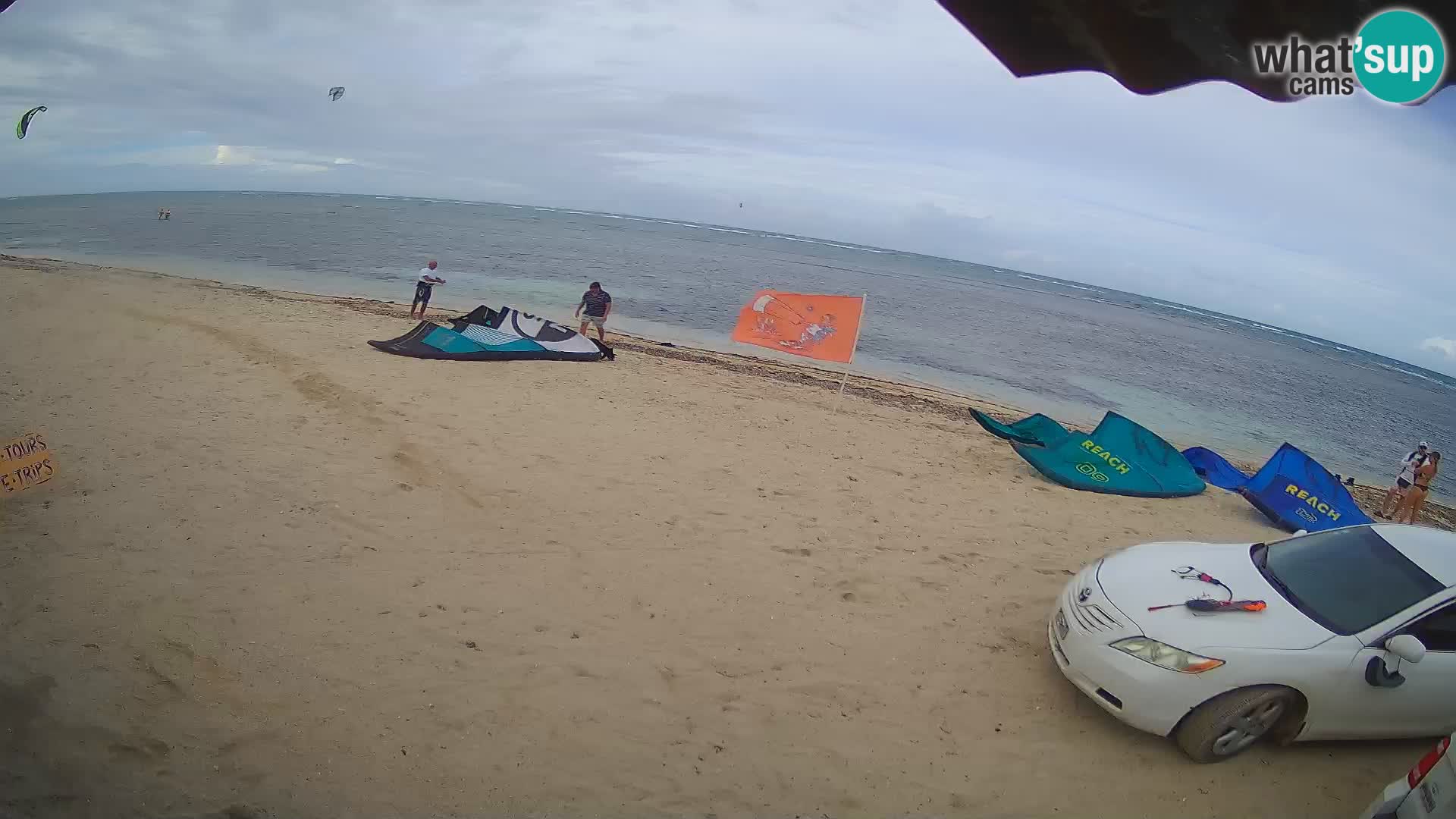 Cámara en Vivo Kite Buen Hombre Kiteboarding School – Playa Buen Hombre – Monte Cristi – República Dominicana