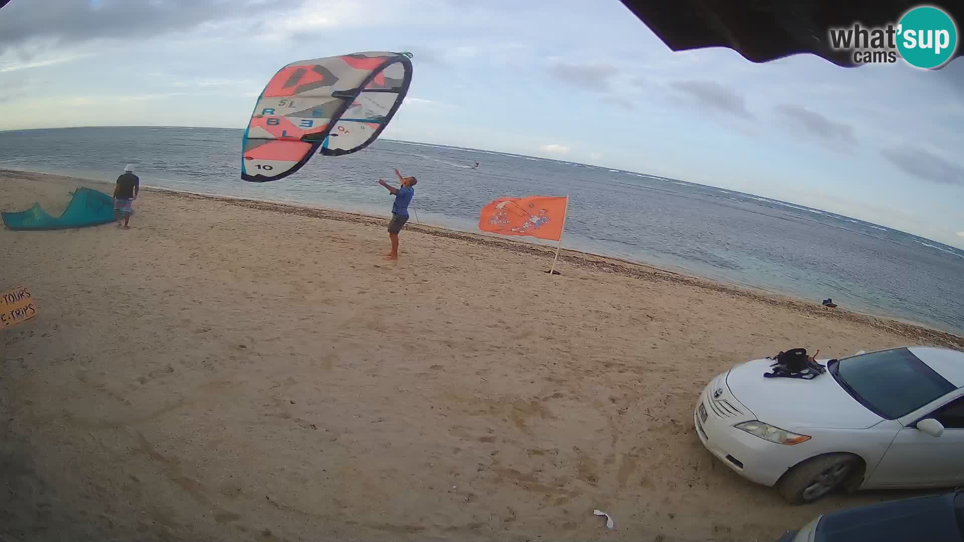 Web kamera Kite Buen Hombre Kiteboarding School – plaža Buen Hombre – Monte Cristi – Dominikanska Republika