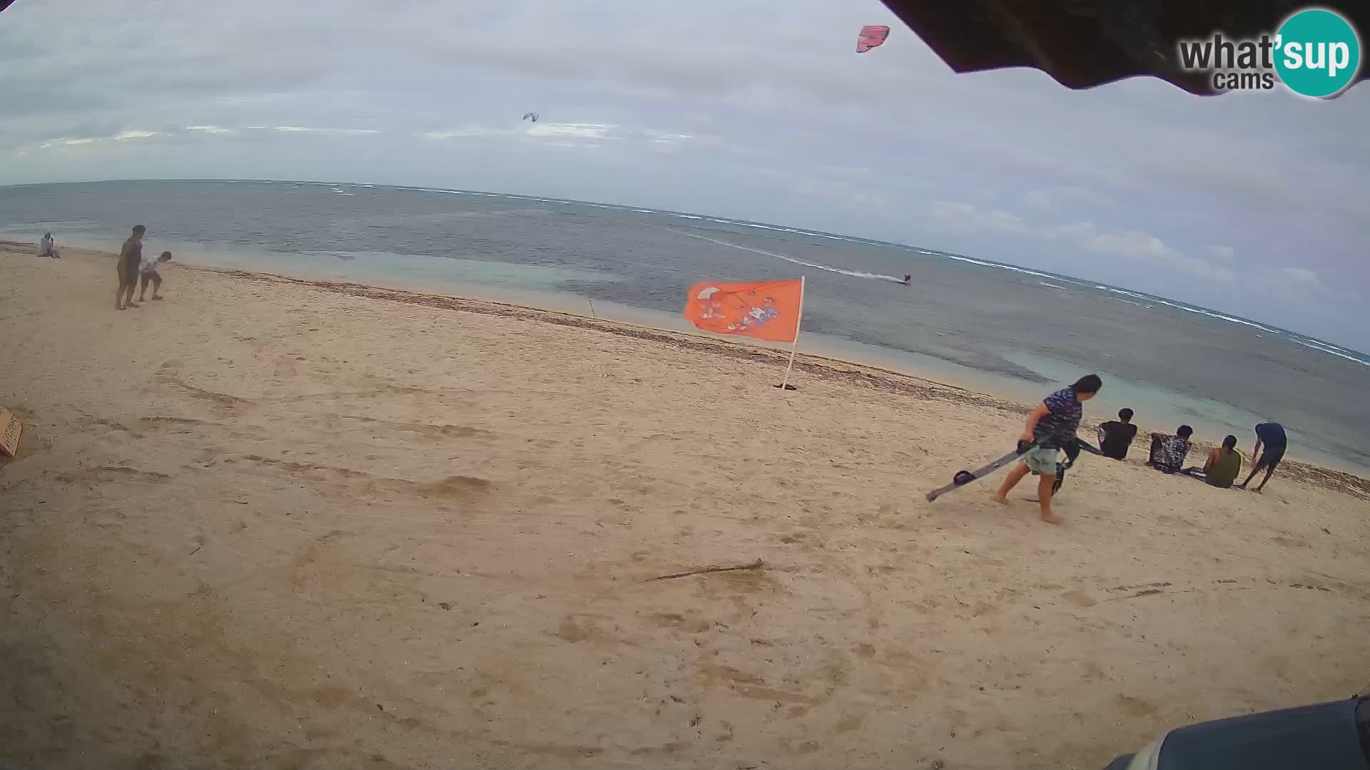 Web kamera Kite Buen Hombre Kiteboarding School – plaža Buen Hombre – Monte Cristi – Dominikanska Republika