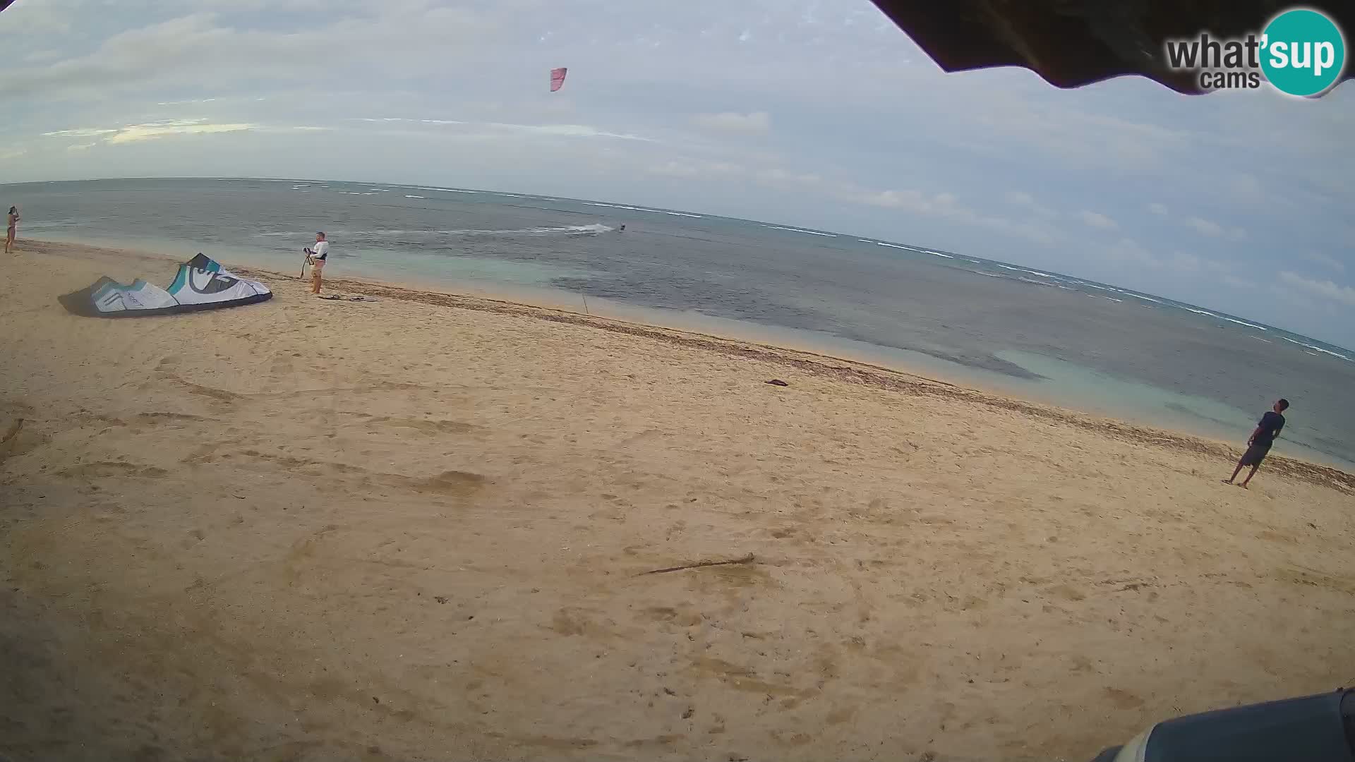 Cámara en Vivo Kite Buen Hombre Kiteboarding School – Playa Buen Hombre – Monte Cristi – República Dominicana