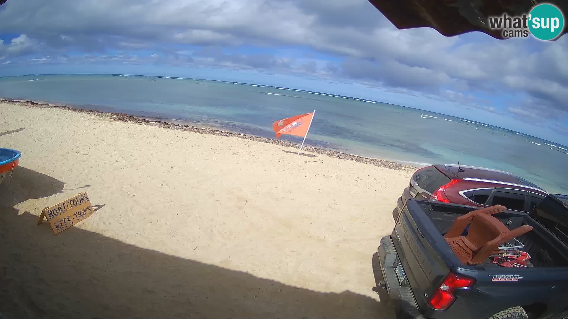 Caméra en direct de Kite Buen Hombre Kiteboarding – Plage Buen Hombre – Monte Cristi – République Dominicaine