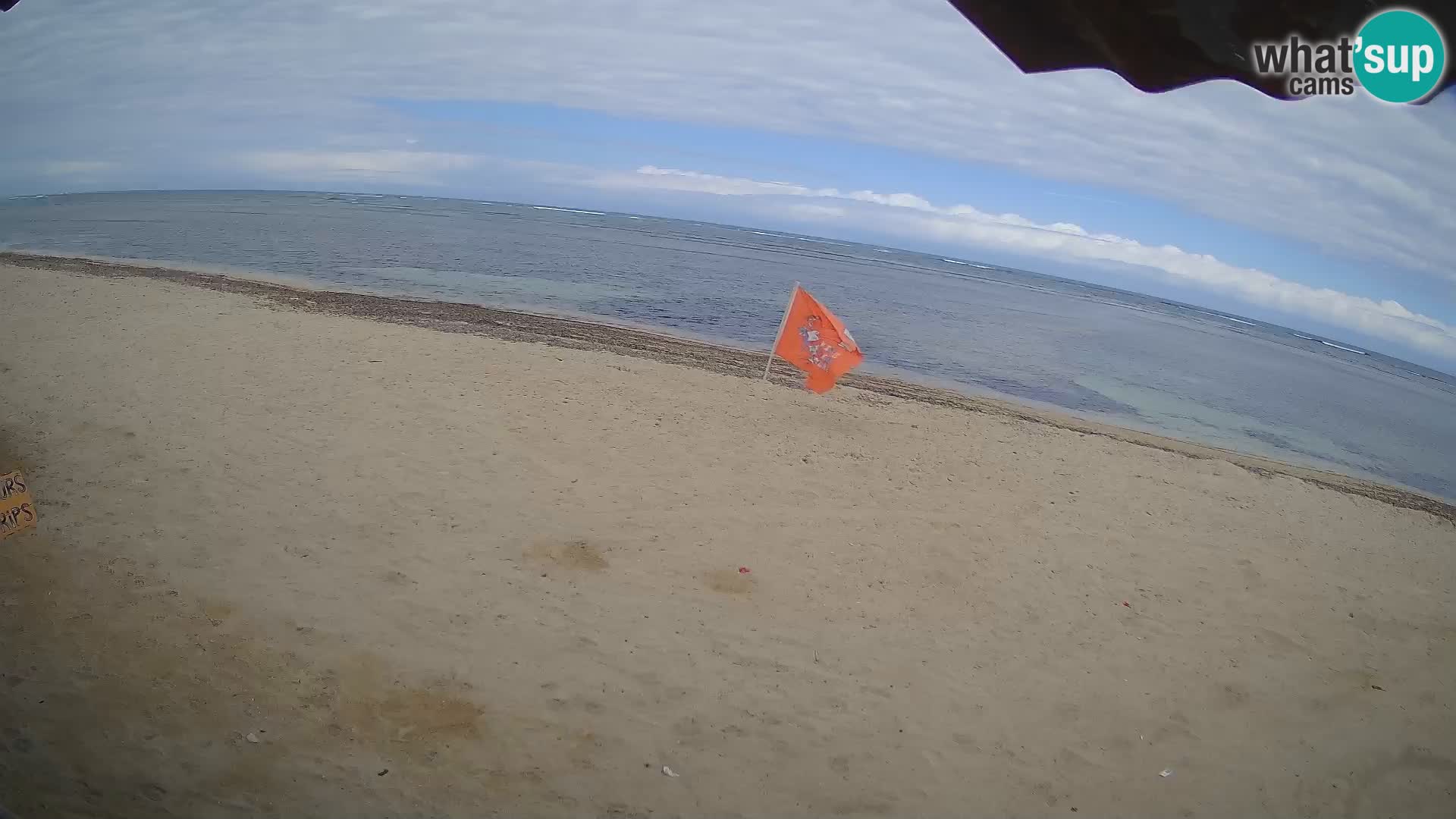 Caméra en direct de Kite Buen Hombre Kiteboarding – Plage Buen Hombre – Monte Cristi – République Dominicaine