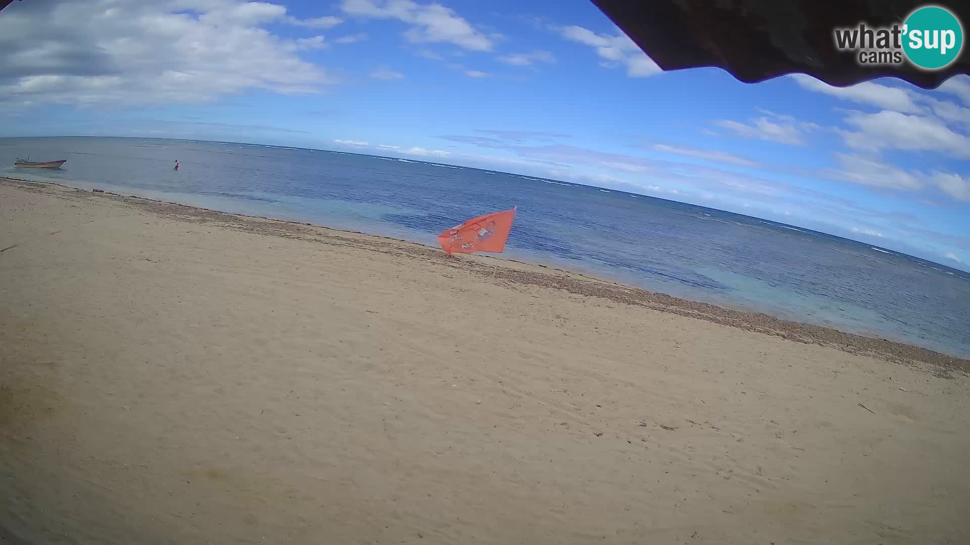 Caméra en direct de Kite Buen Hombre Kiteboarding – Plage Buen Hombre – Monte Cristi – République Dominicaine