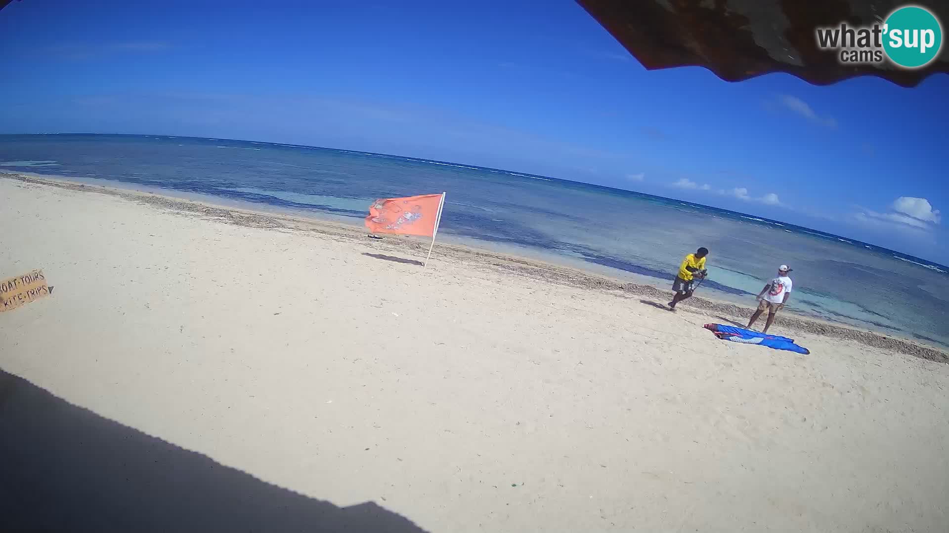 Cámara en Vivo Kite Buen Hombre Kiteboarding School – Playa Buen Hombre – Monte Cristi – República Dominicana