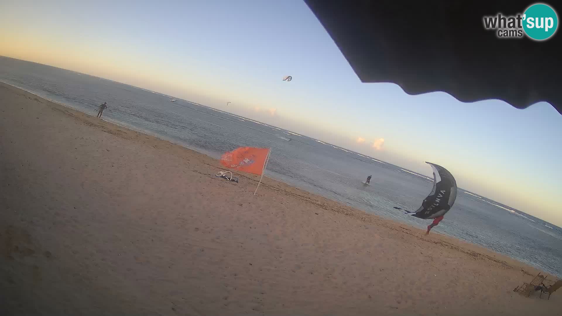 Cámara en Vivo Kite Buen Hombre Kiteboarding School – Playa Buen Hombre – Monte Cristi – República Dominicana