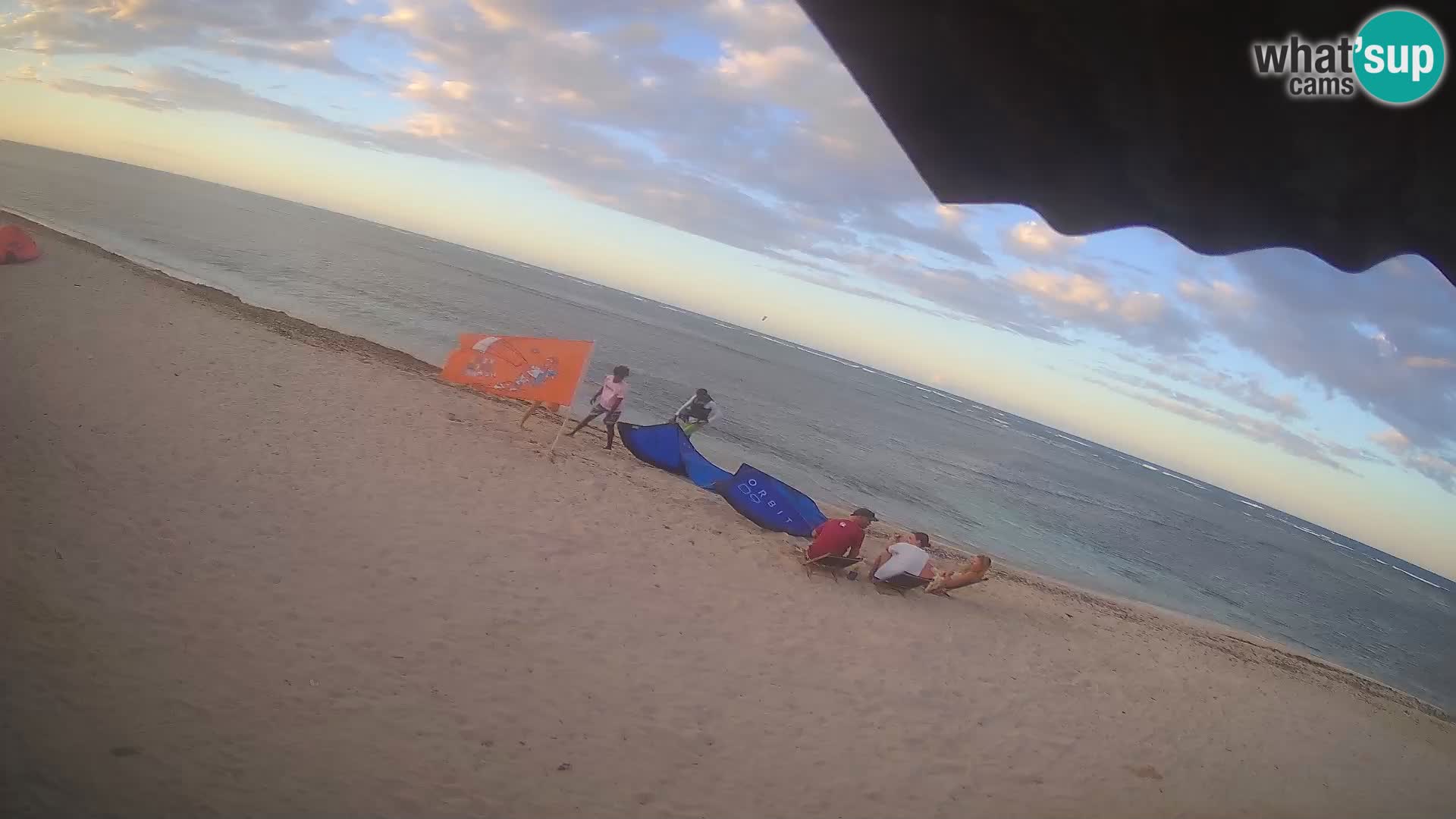 Cámara en Vivo Kite Buen Hombre Kiteboarding School – Playa Buen Hombre – Monte Cristi – República Dominicana