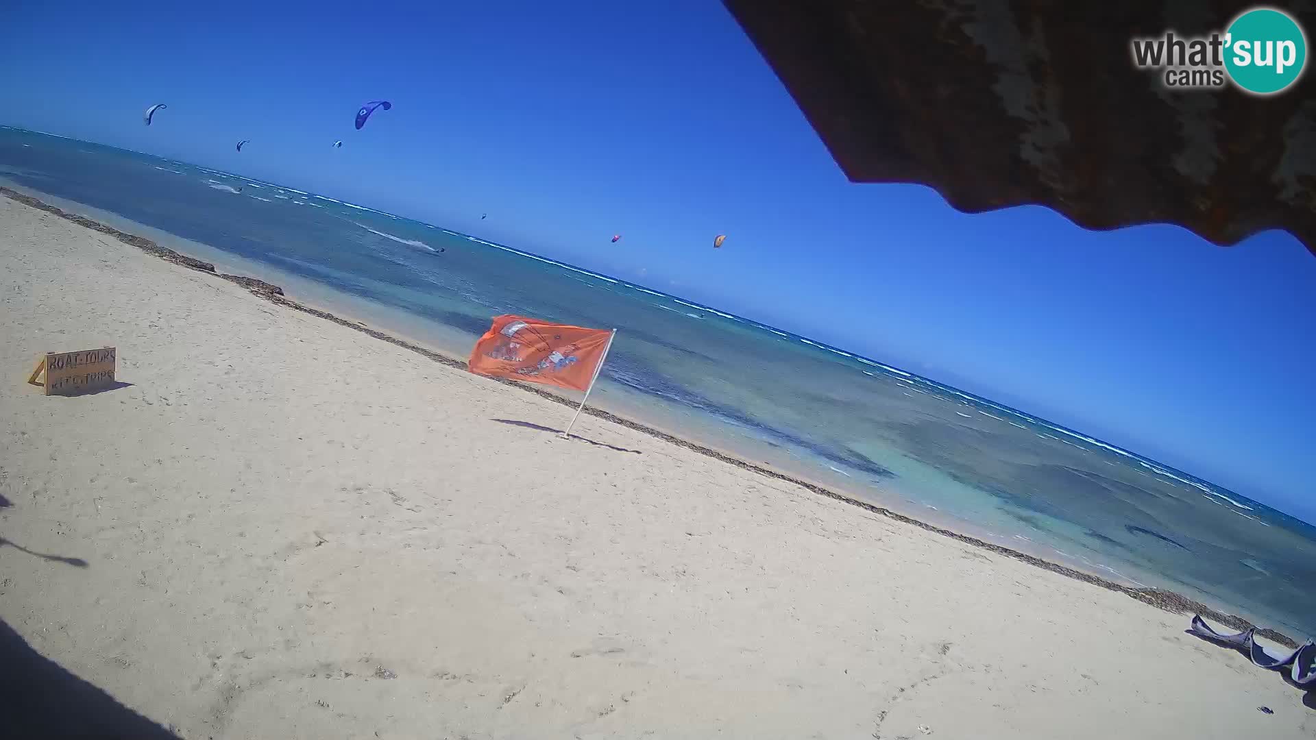 Cámara en Vivo Kite Buen Hombre Kiteboarding School – Playa Buen Hombre – Monte Cristi – República Dominicana