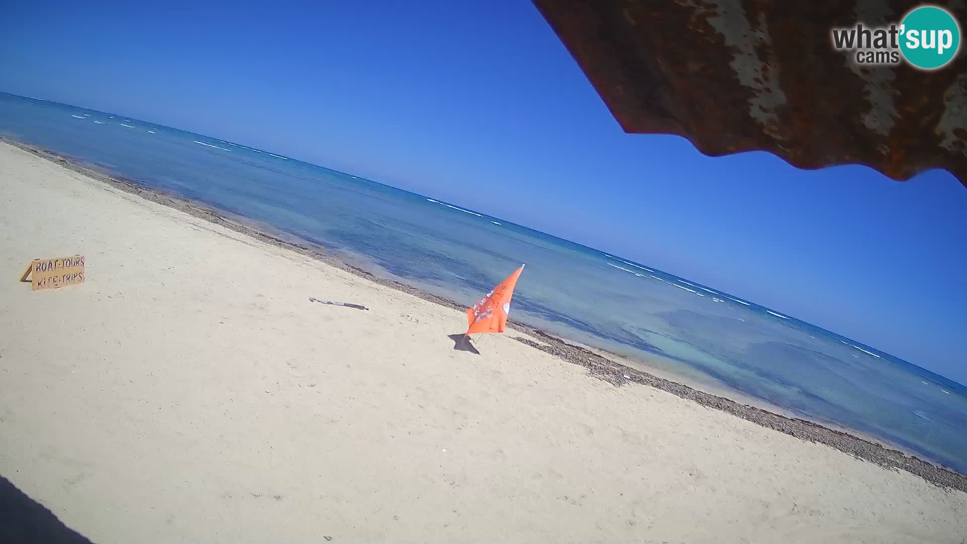 Caméra en direct de Kite Buen Hombre Kiteboarding – Plage Buen Hombre – Monte Cristi – République Dominicaine