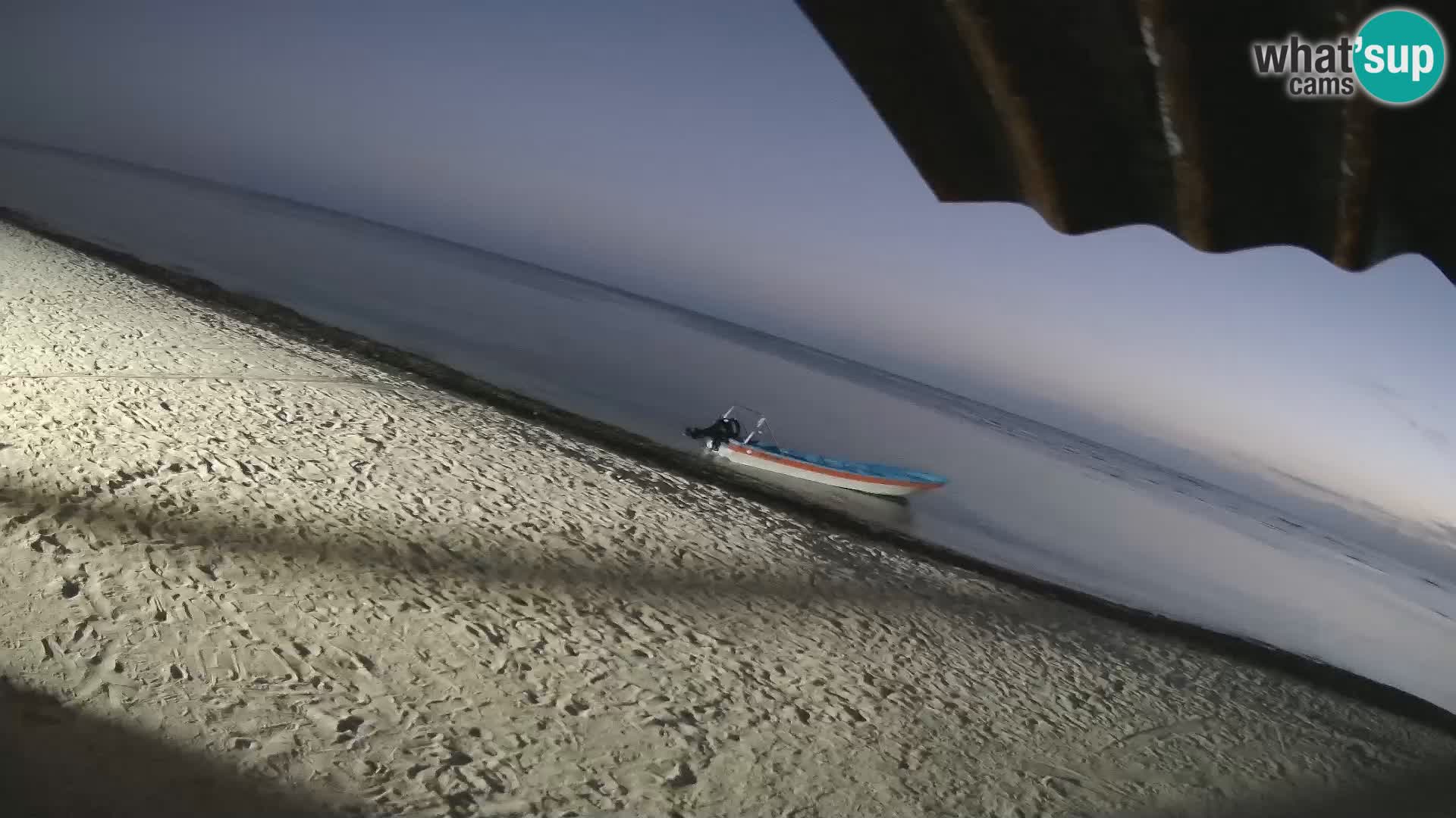 Caméra en direct de Kite Buen Hombre Kiteboarding – Plage Buen Hombre – Monte Cristi – République Dominicaine