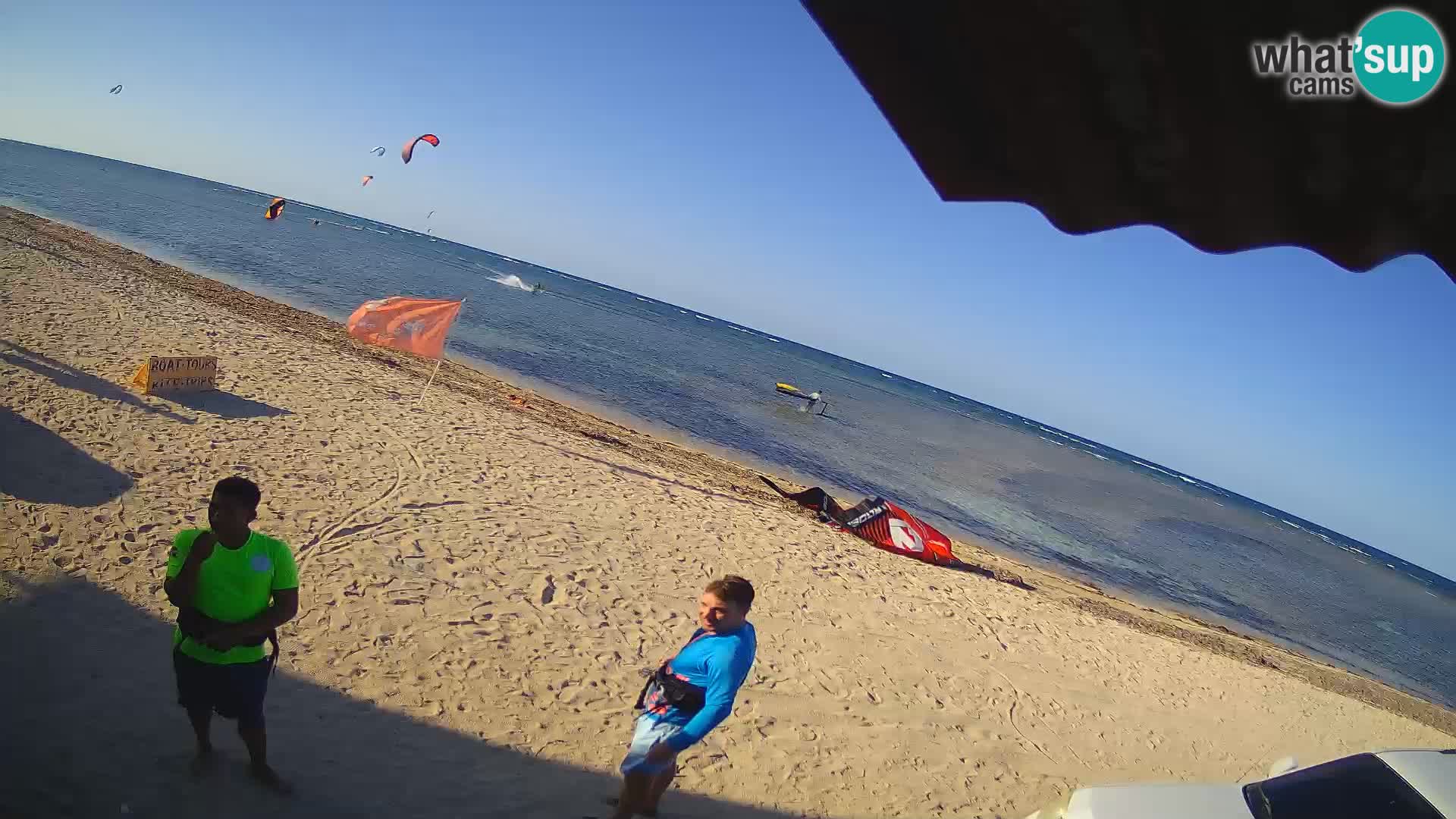 Caméra en direct de Kite Buen Hombre Kiteboarding – Plage Buen Hombre – Monte Cristi – République Dominicaine