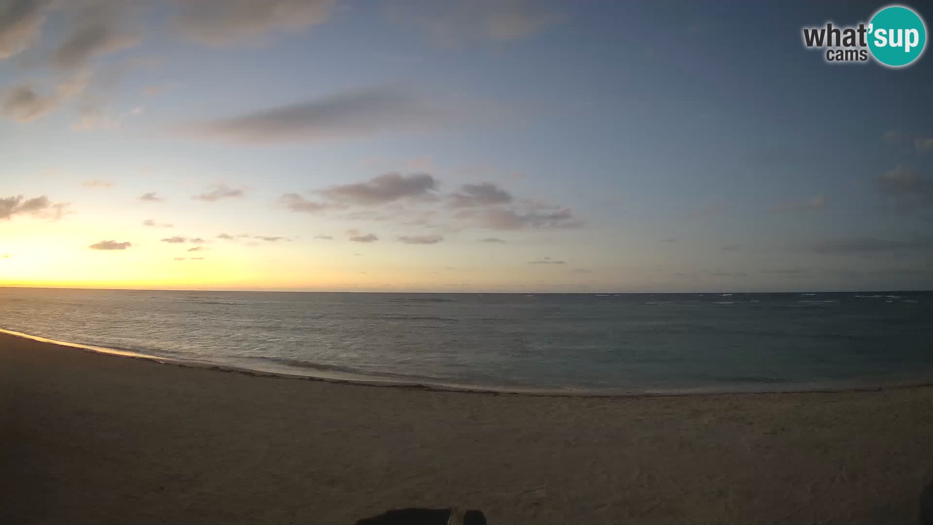 Caméra en direct de Kite Buen Hombre Kiteboarding – Plage Buen Hombre – Monte Cristi – République Dominicaine